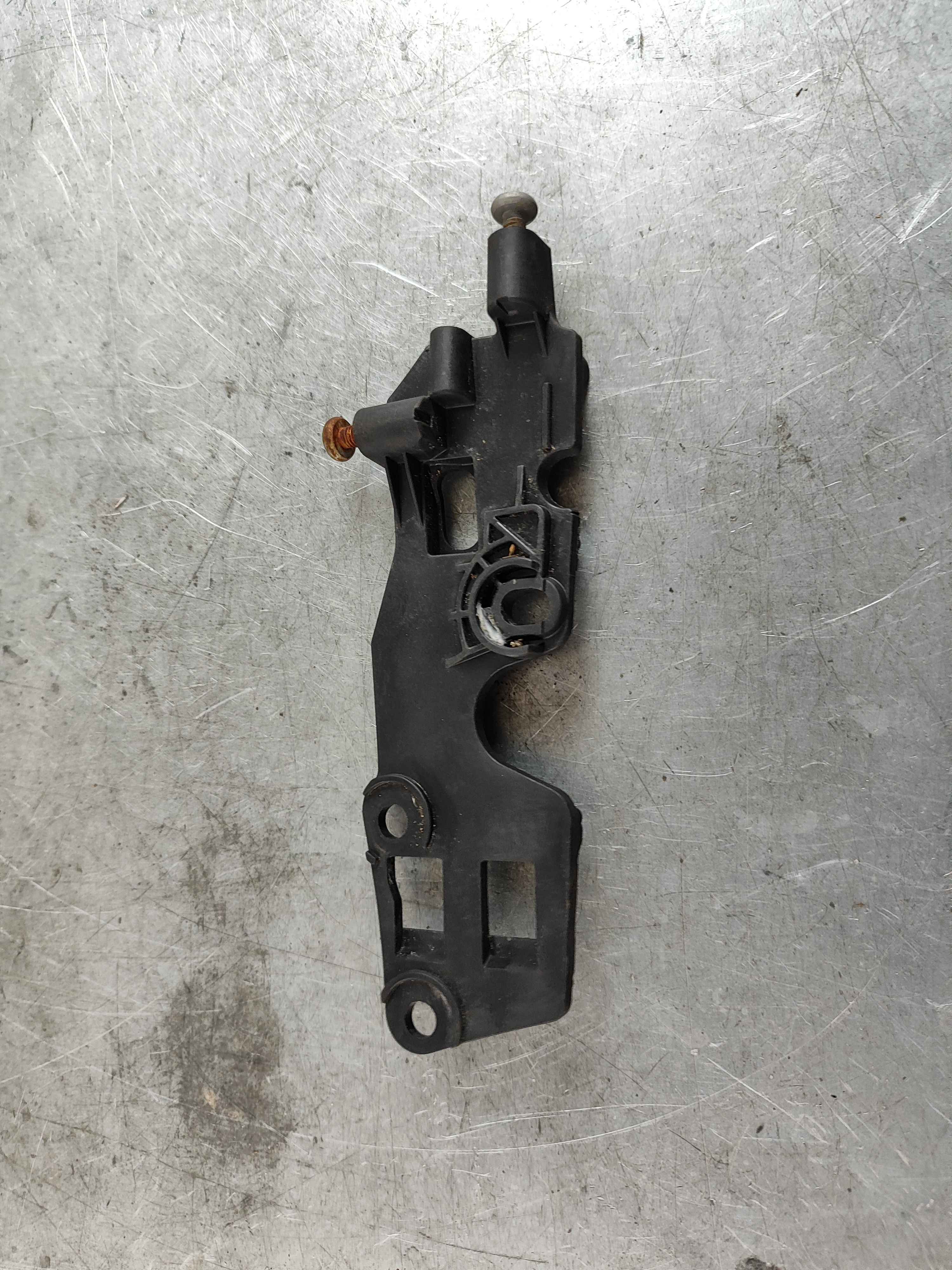 Bracket - Moulding Mounting