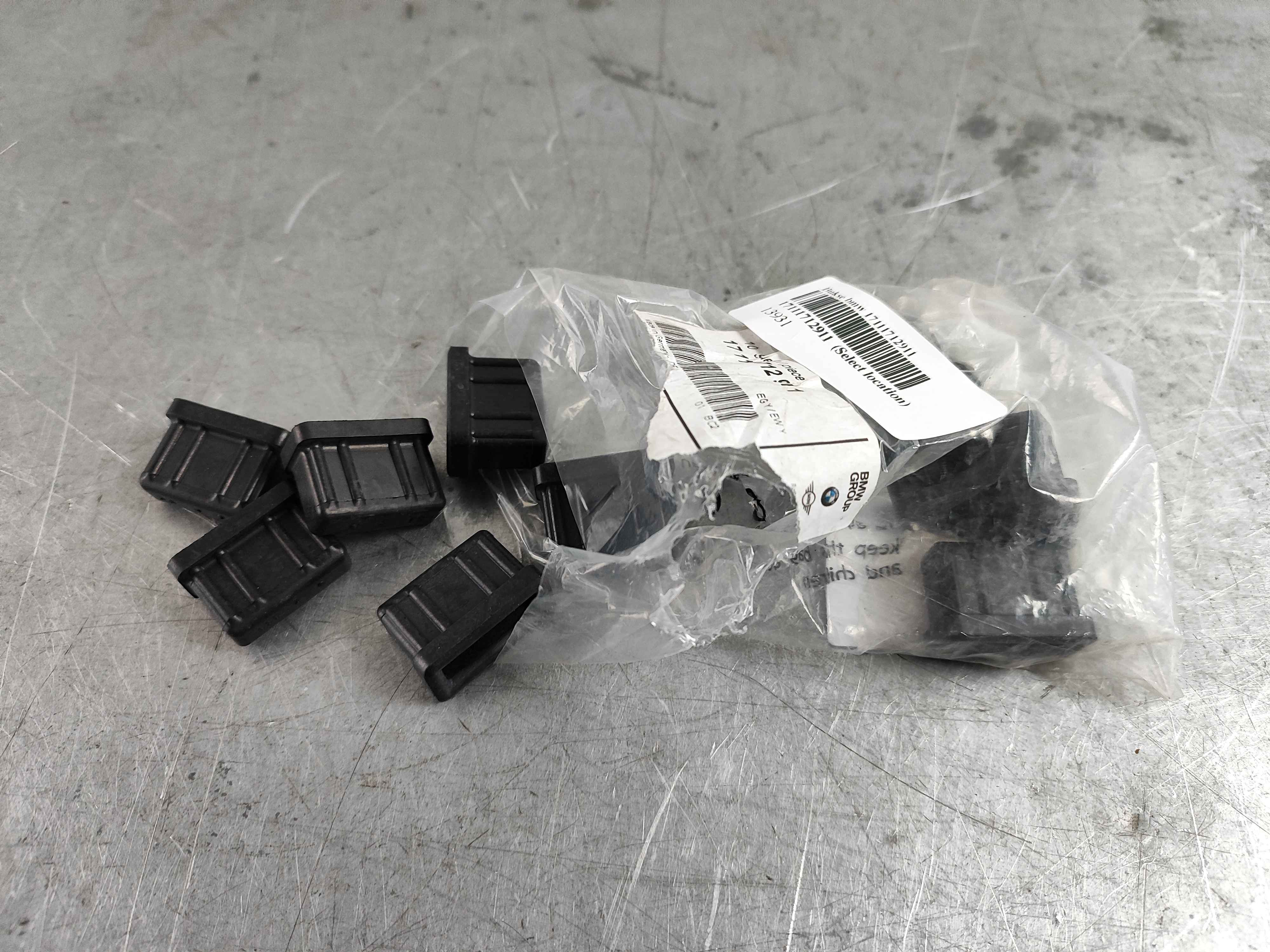 Bukse bmw 17111712911