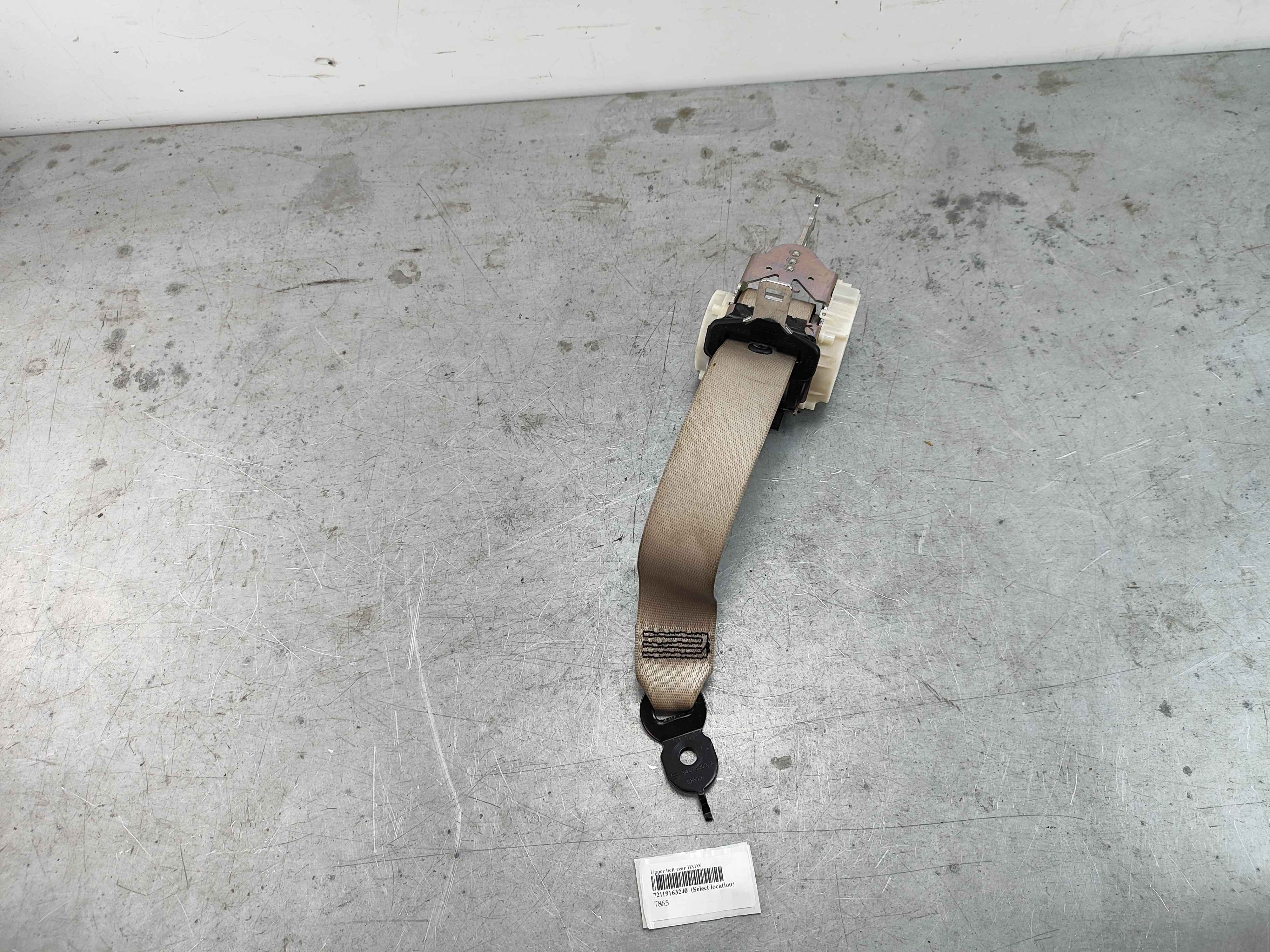 Upper belt rear BMW