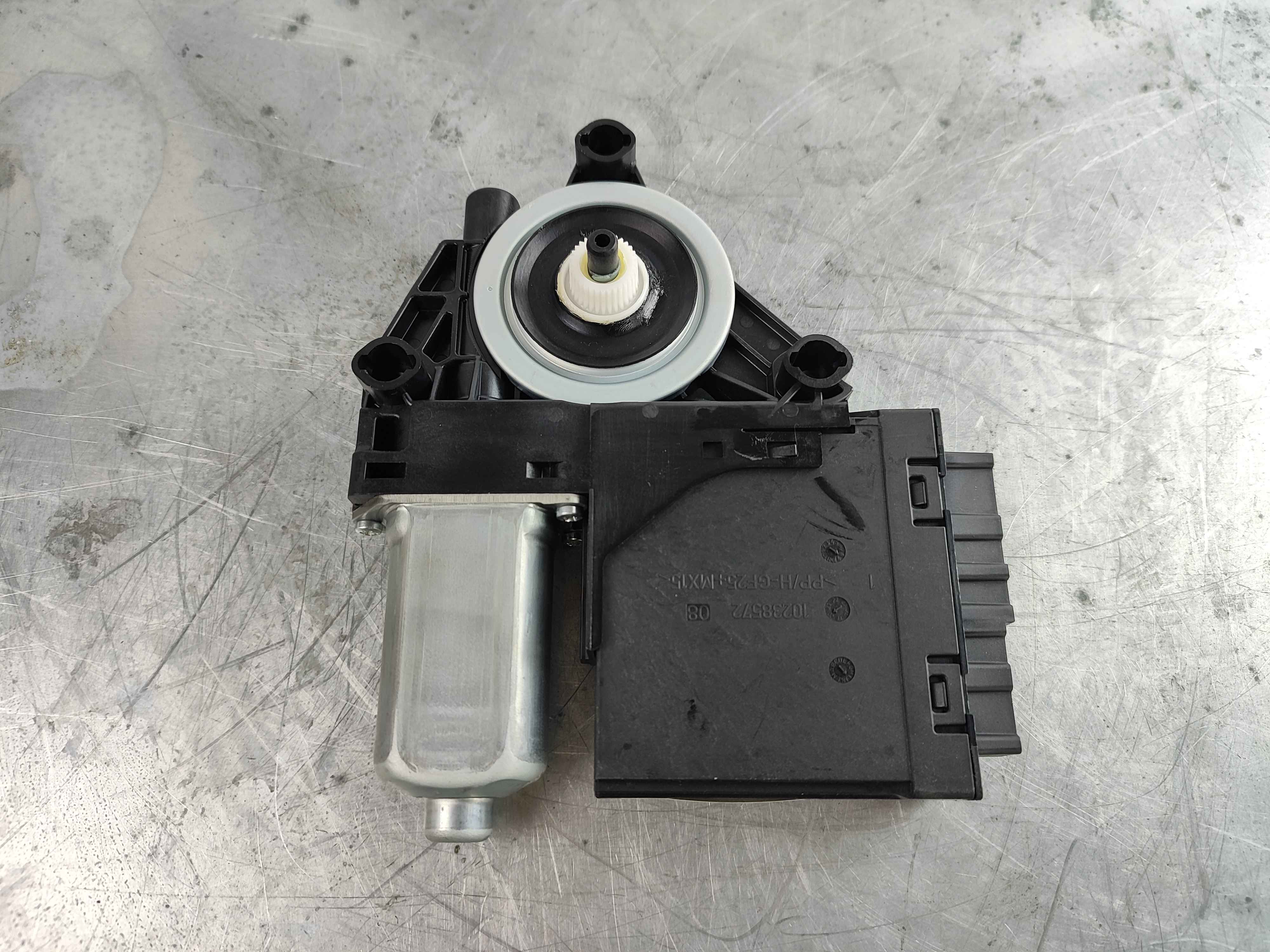 Control unit, right front