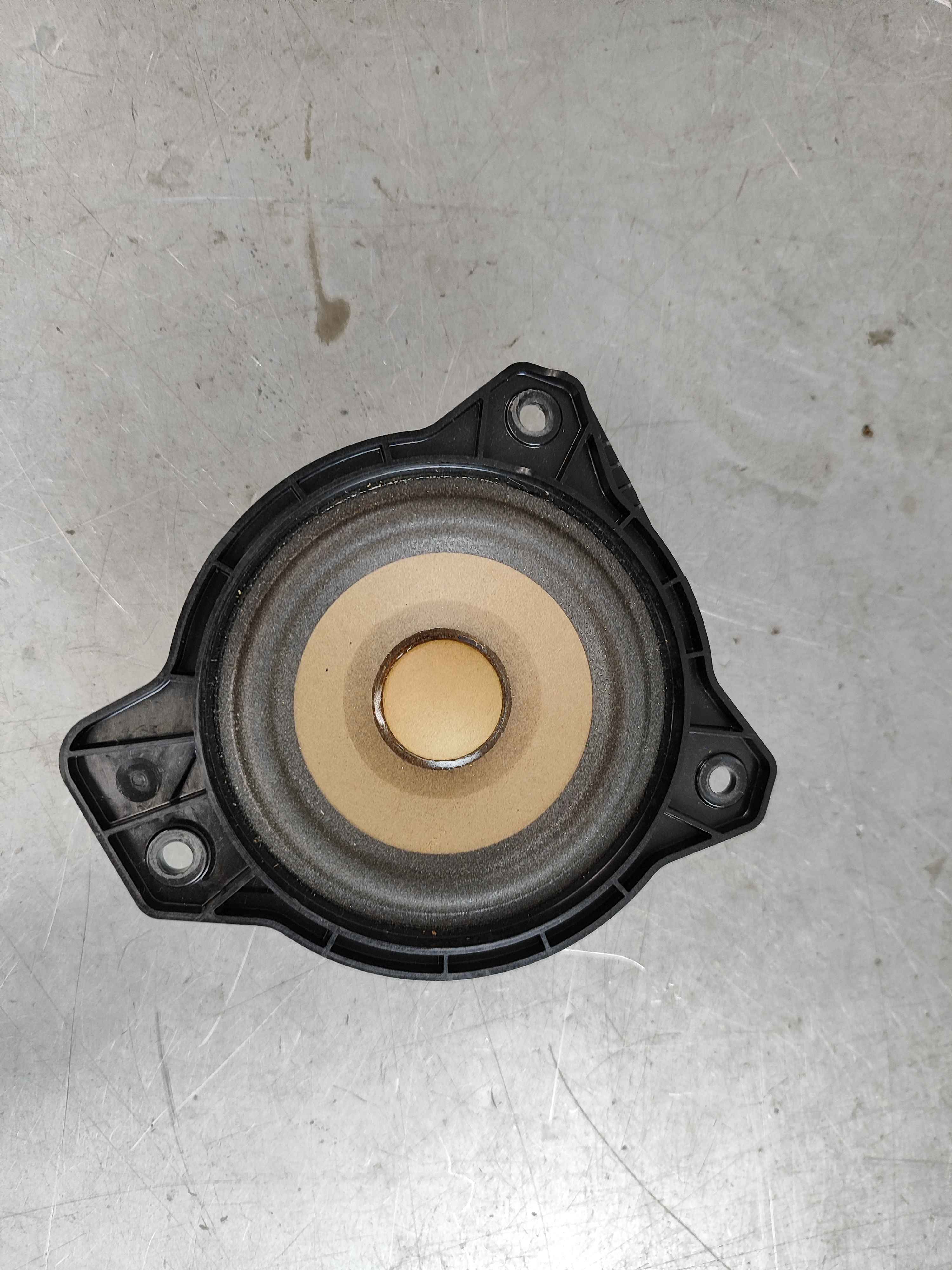 Loudspeaker, centre (XC40|Polestar 2|C40)