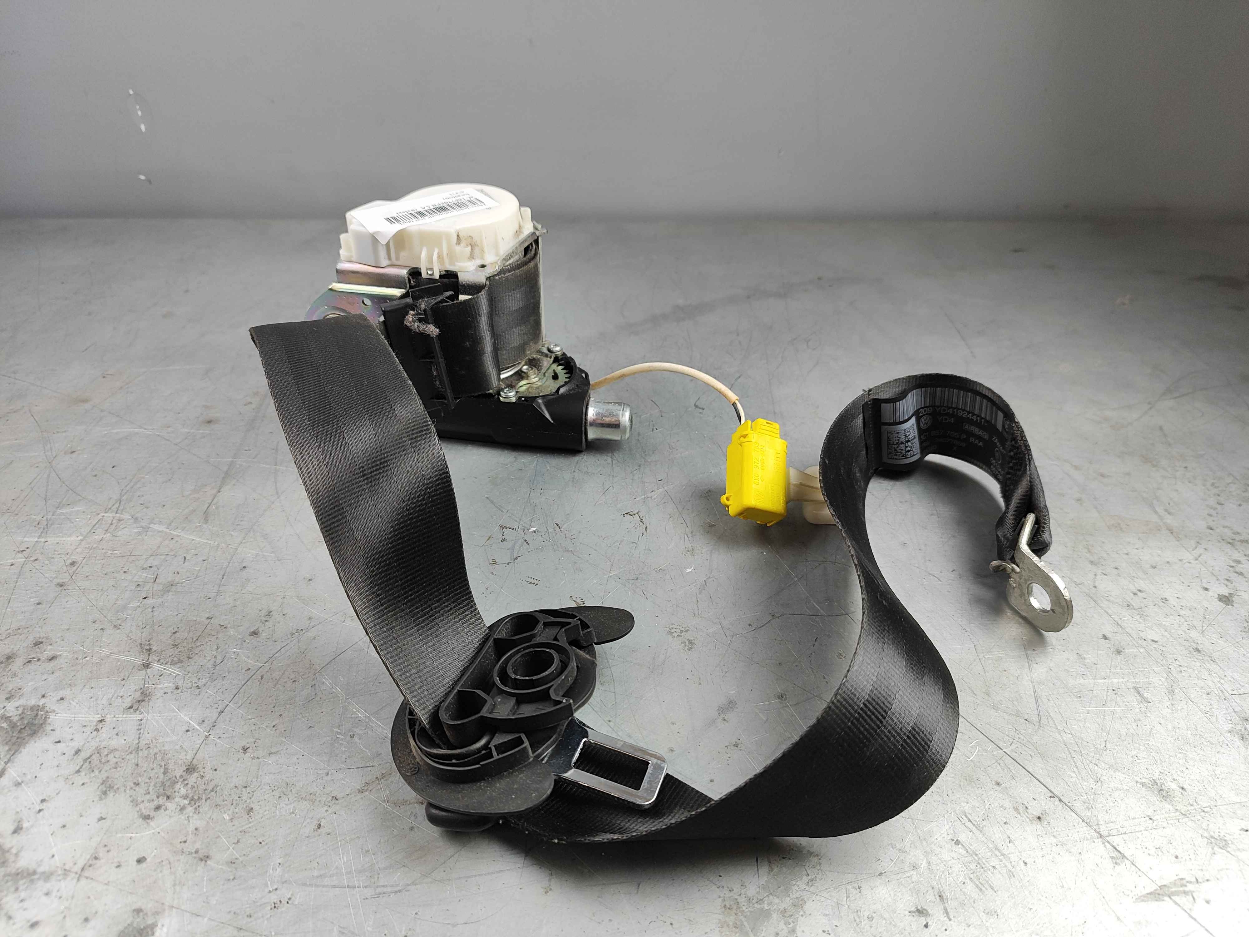 Three-point automatic seat black