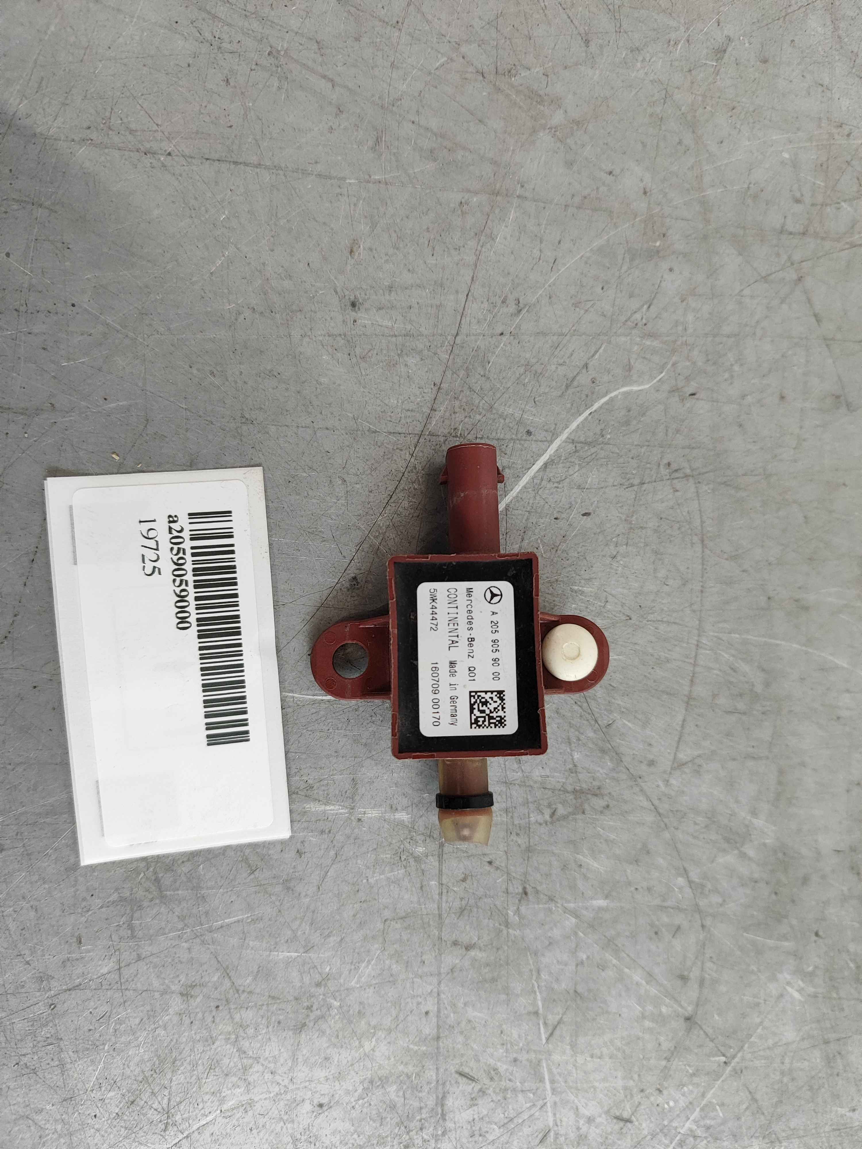 Mercedes-Benz a2059059000