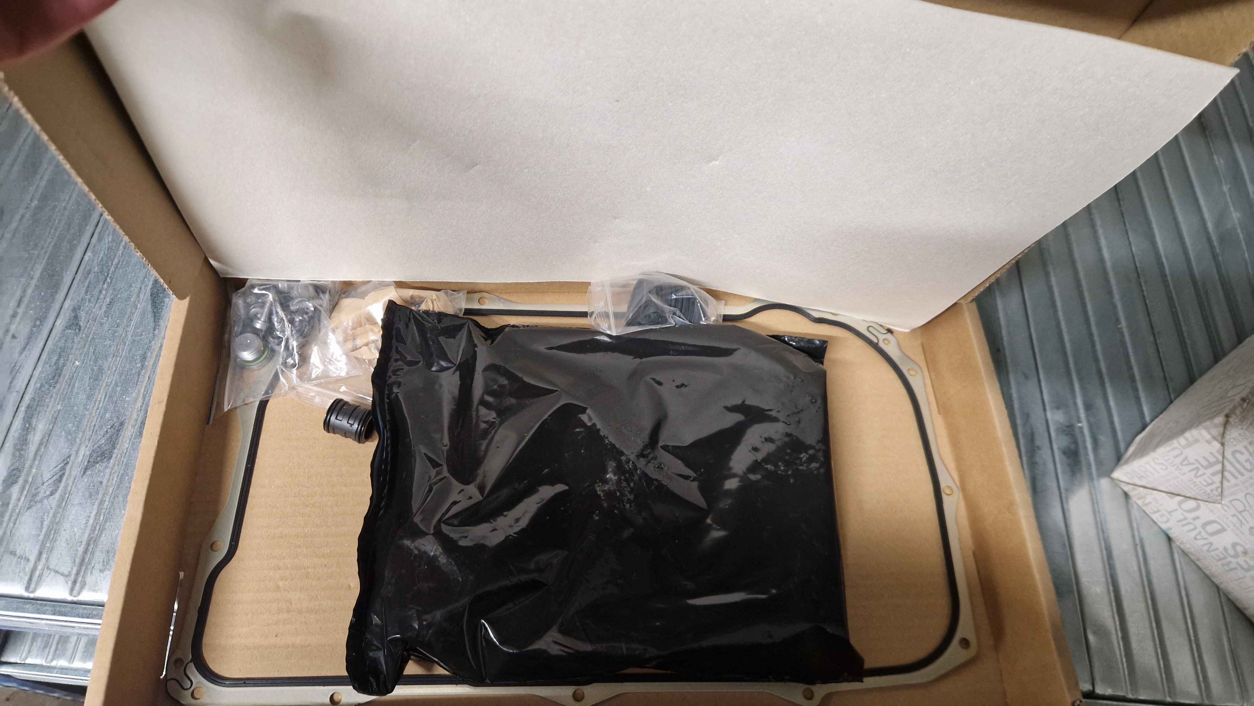 Repair kit for shaft oil seal Volkswagen Amarok 2H