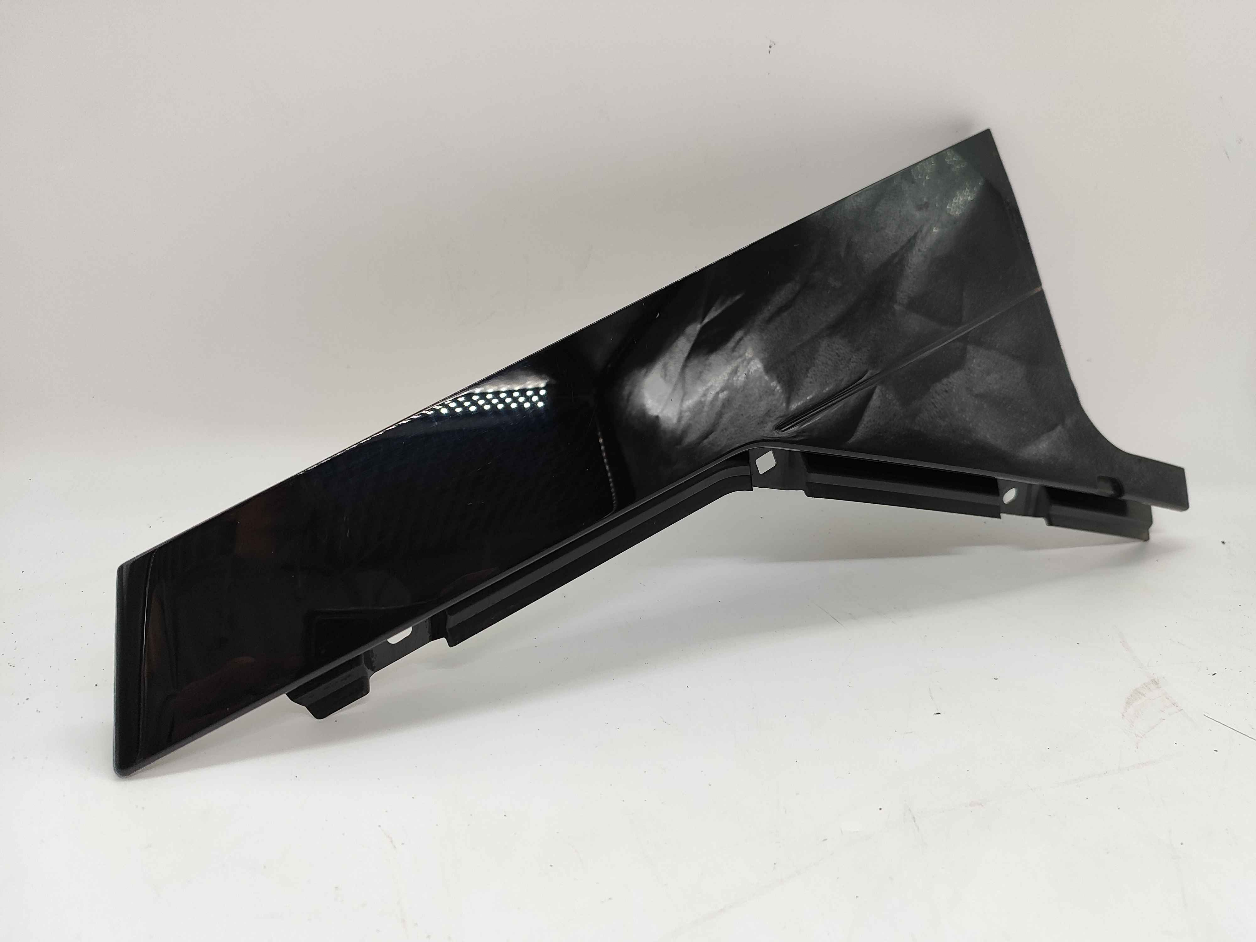 Trim panel, left, rear door (XC60 (18-))