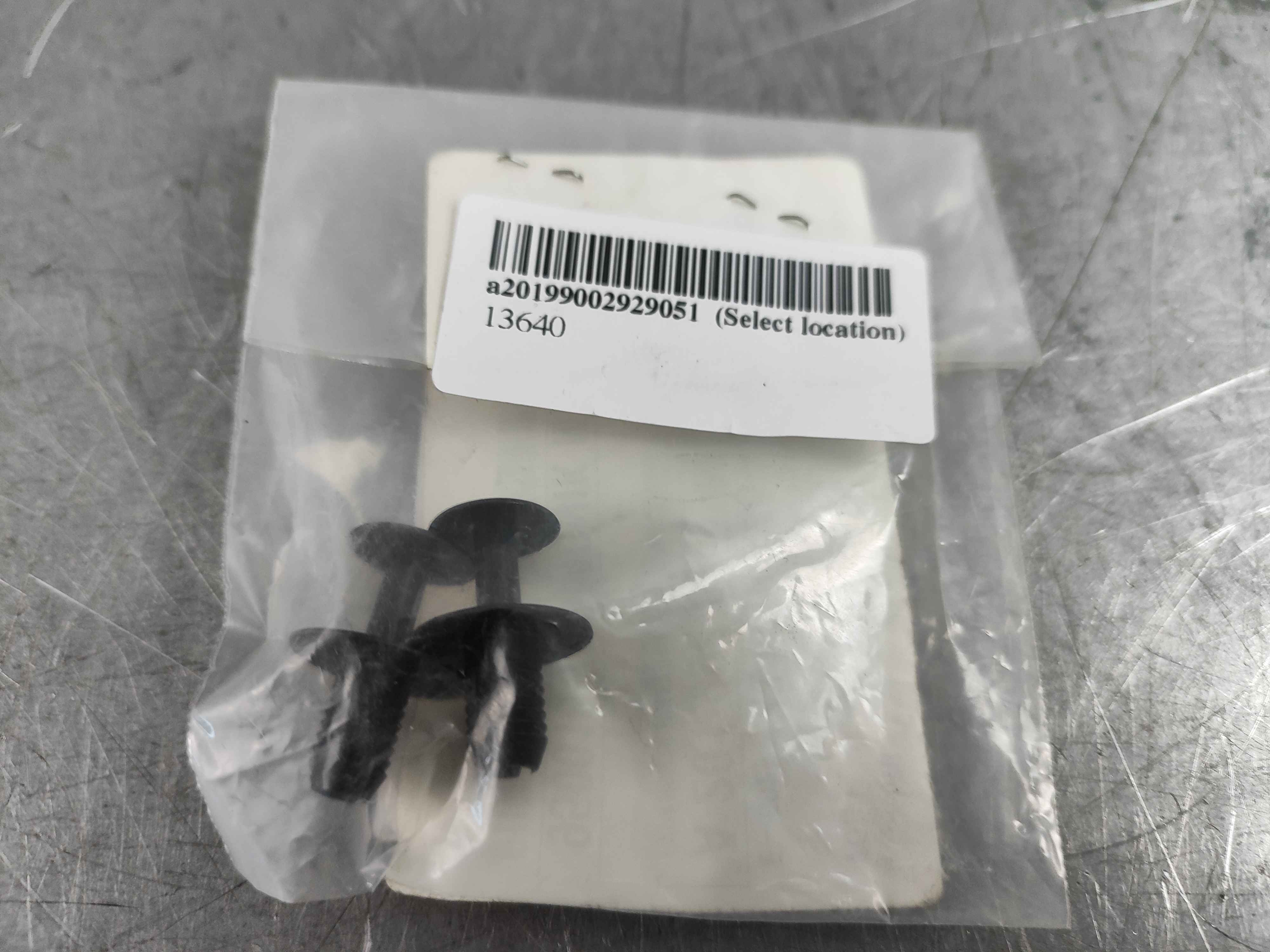 Mercedes-Benz a20199002929051