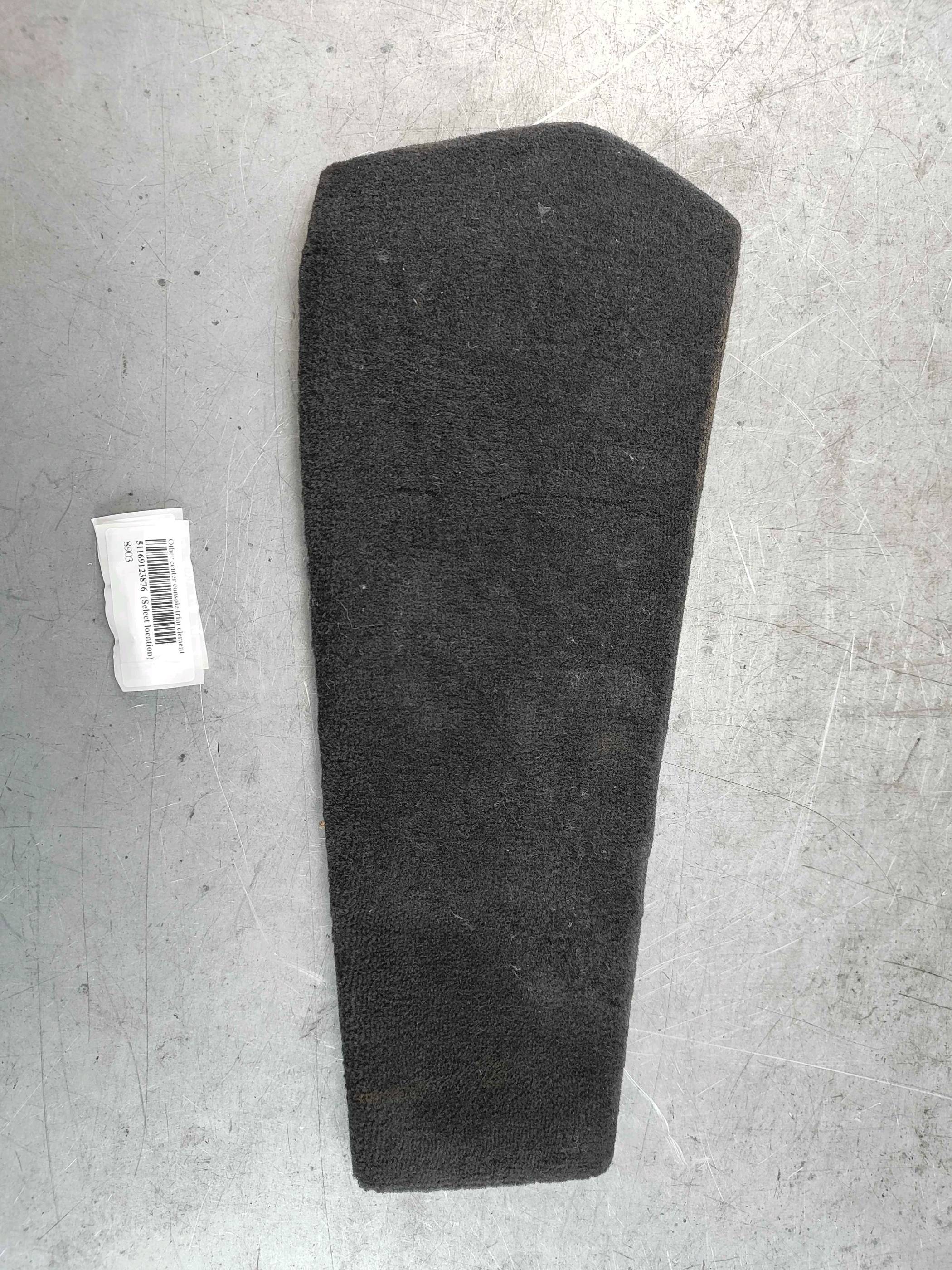 Other center console trim element