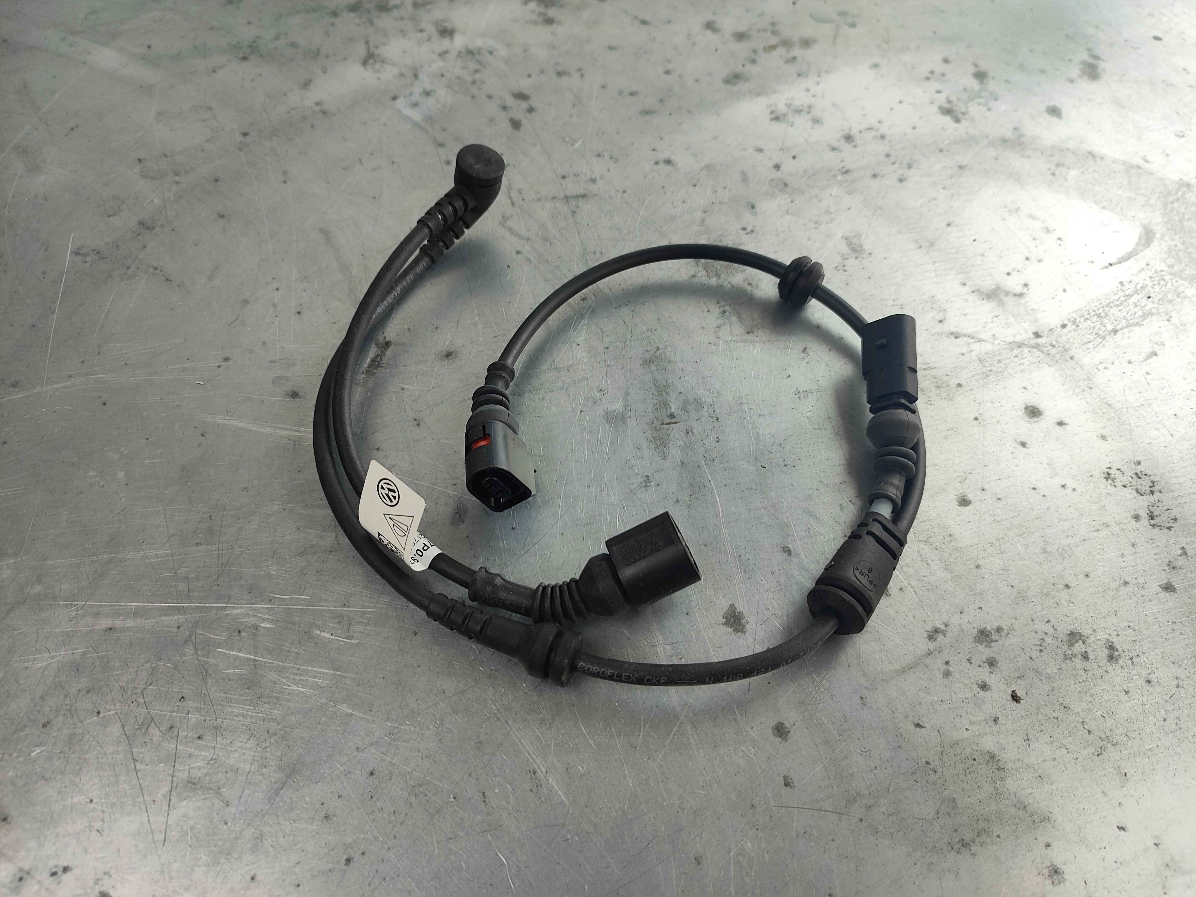 Wiring harness for speed sensor