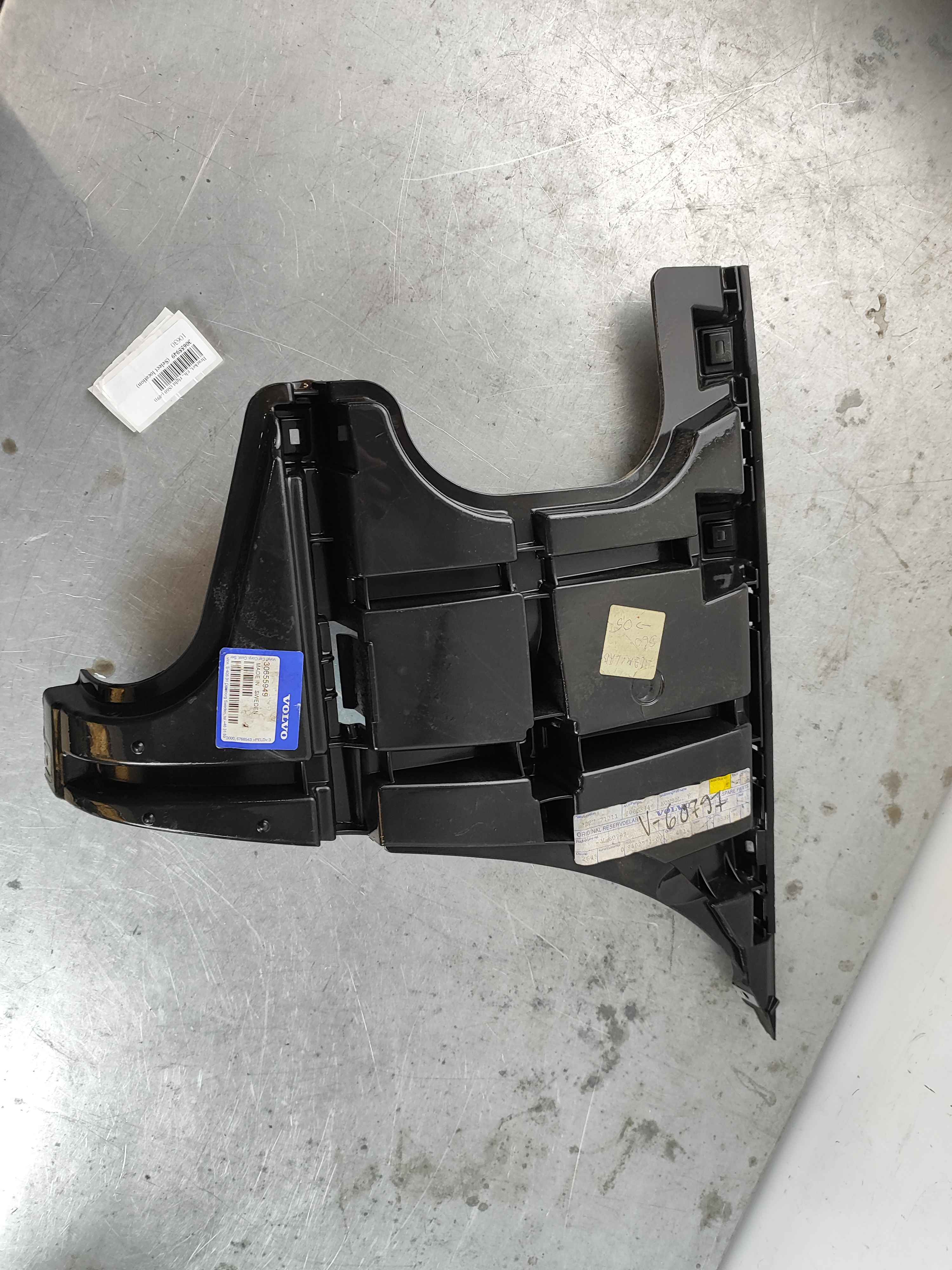 Bracket, r.h., right (S60 (-09))