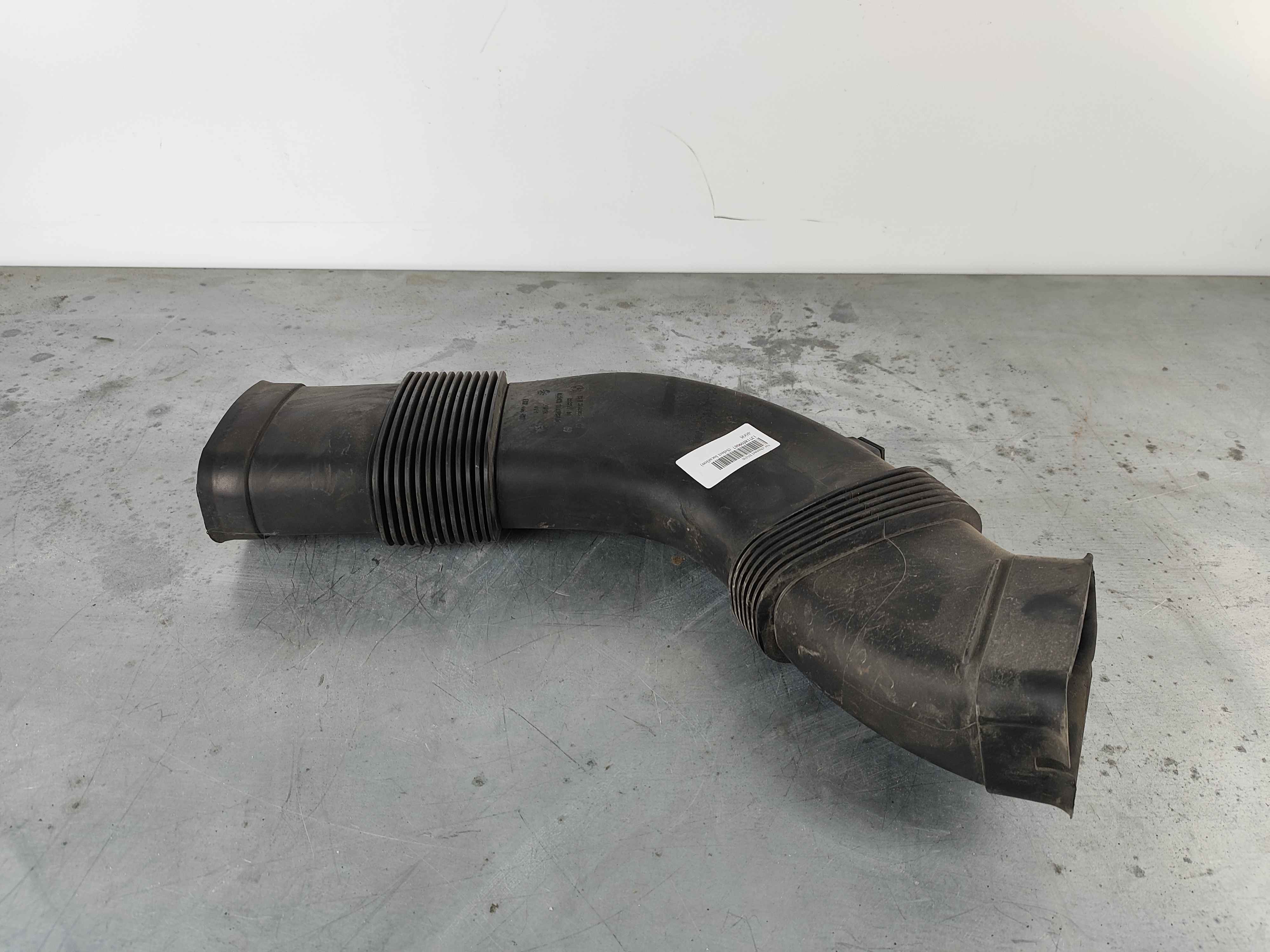 Air channel BMW
