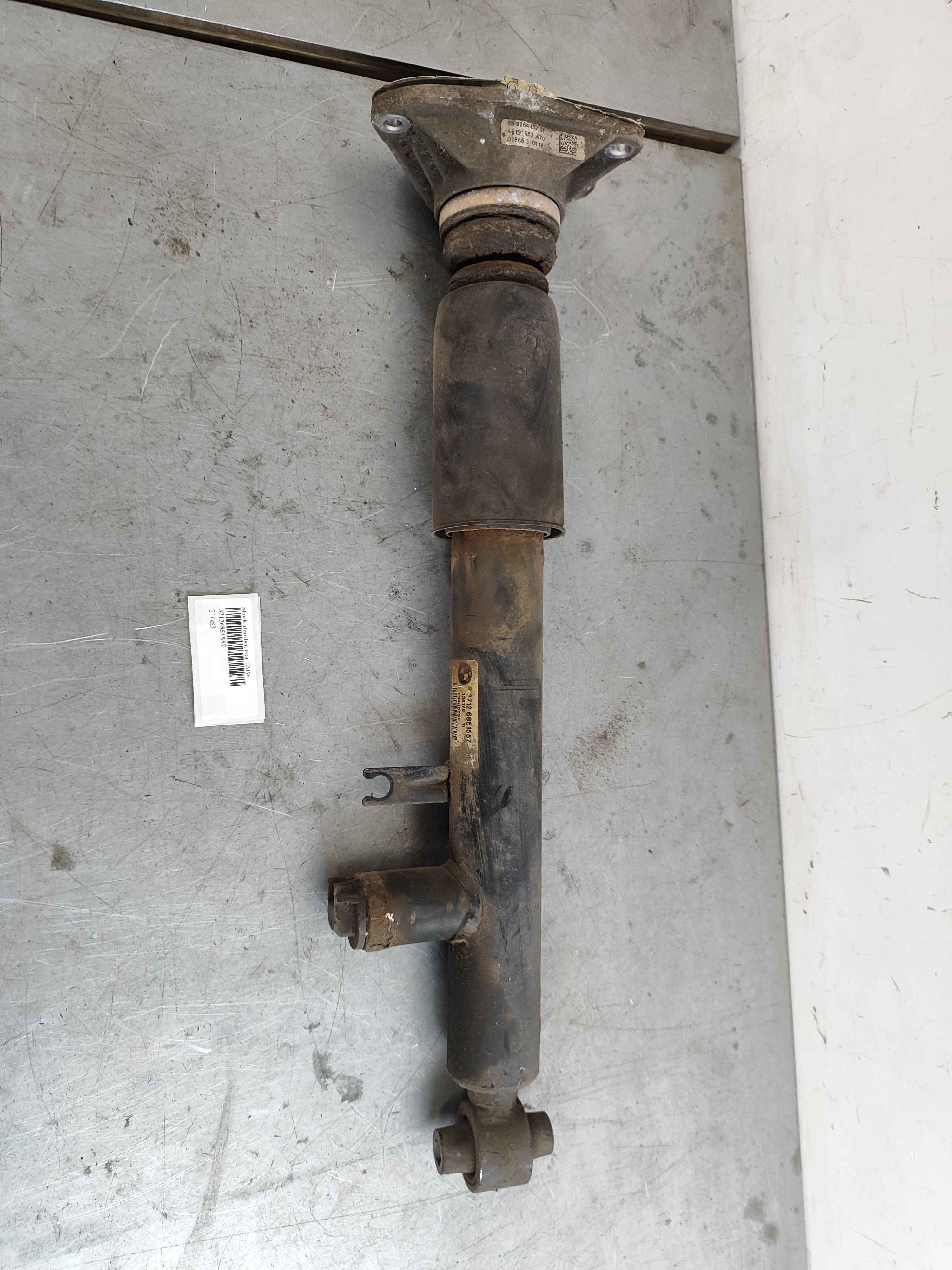 Shock absorber, rear BMW