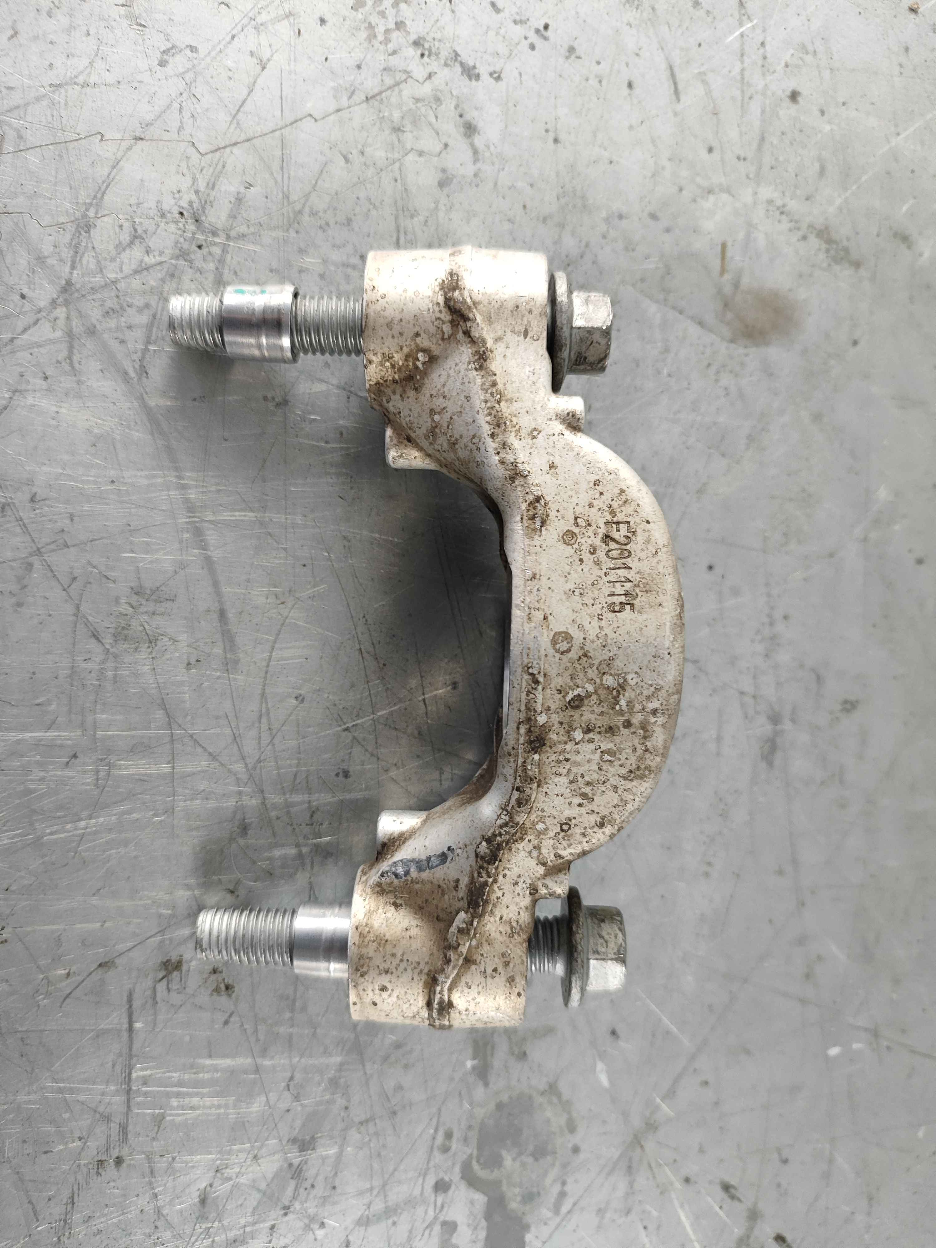 Console kit, ball joint (XC90 (16-)|XC60 (18-)|V90 Cross C.|V60 Cross C. (19-) )