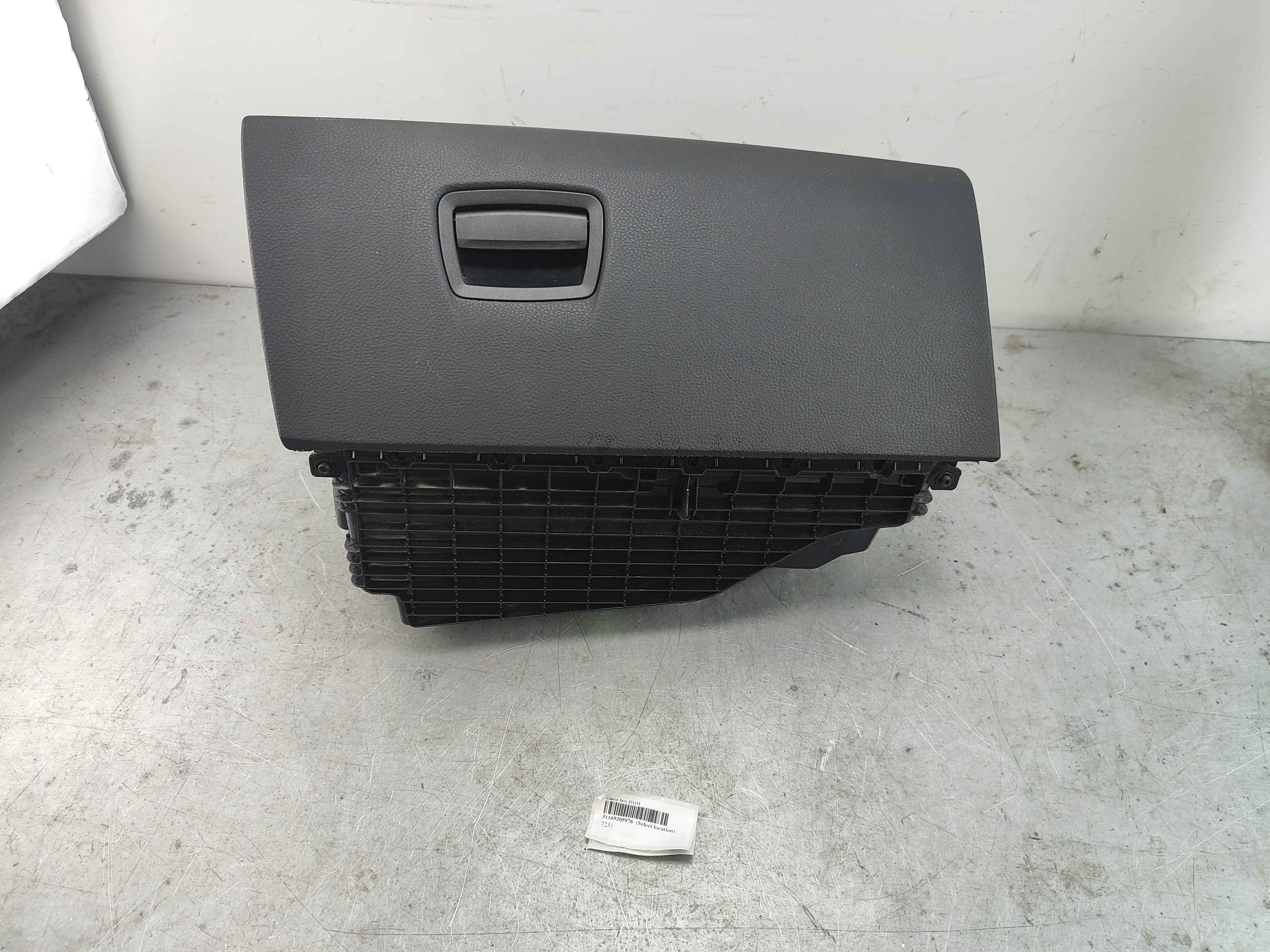 Glove box BMW