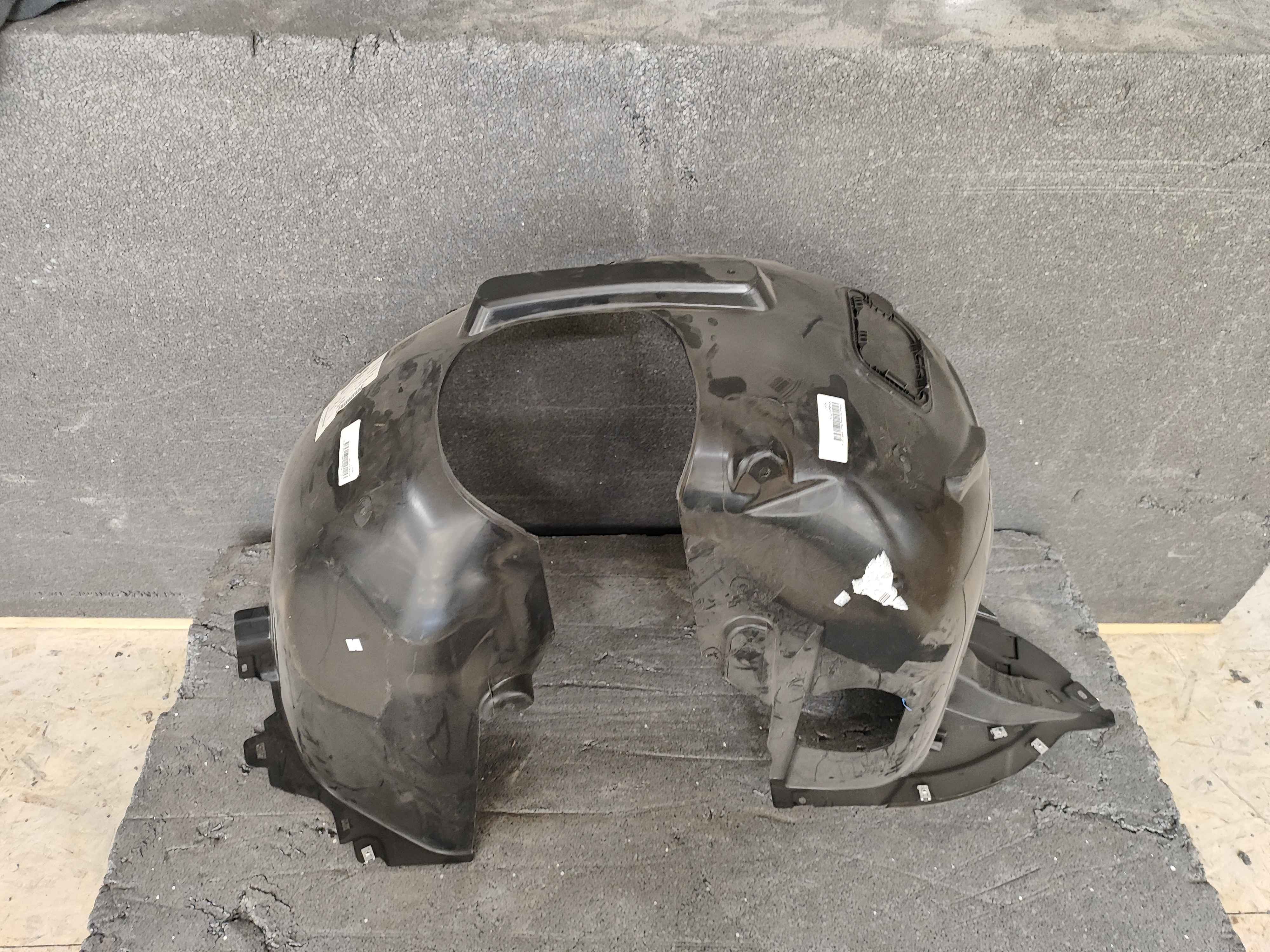 Wheel housing liner Audi Q2 81