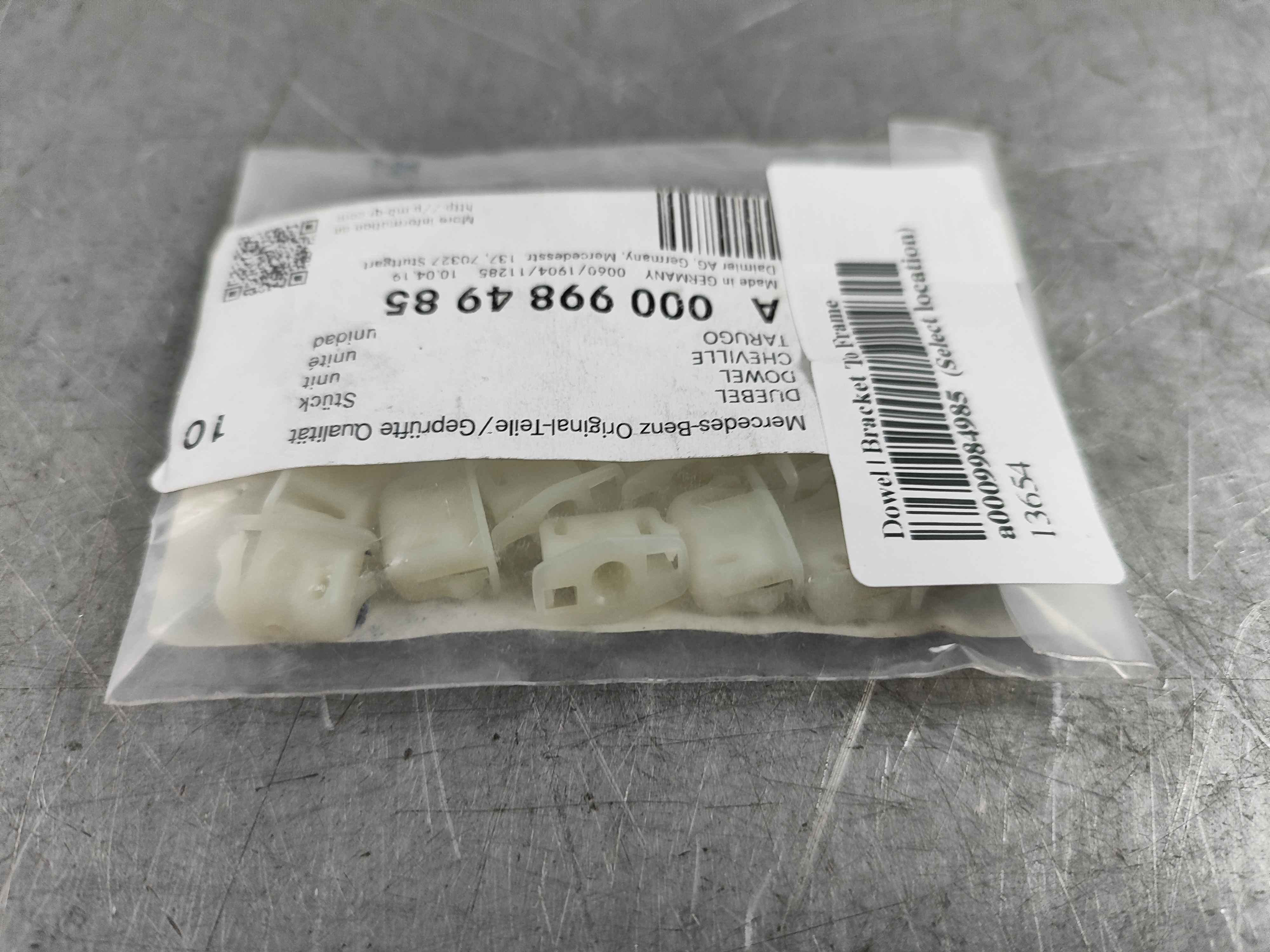 Dowel | Bracket To Frame