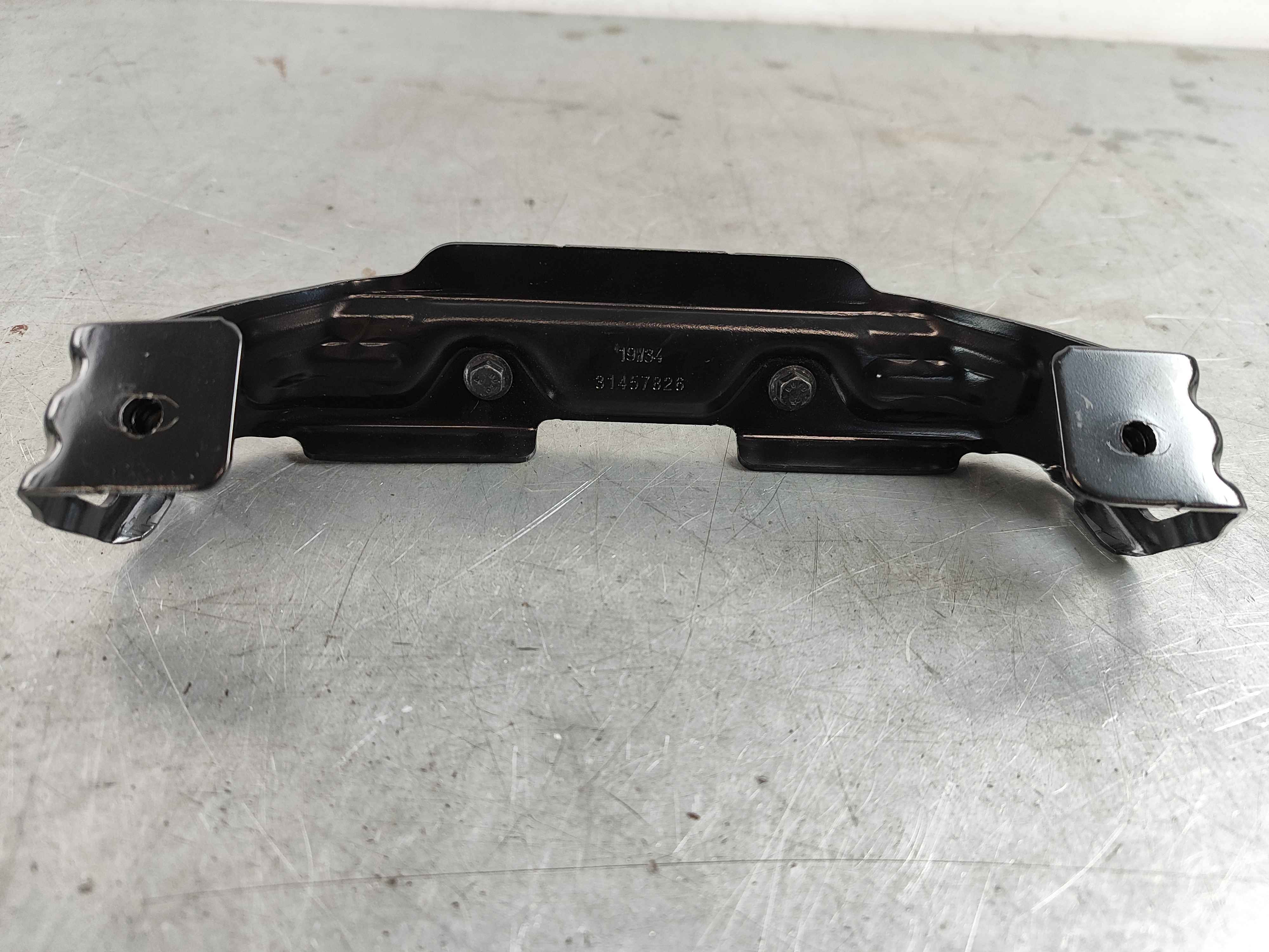 Bracket, front (XC40)