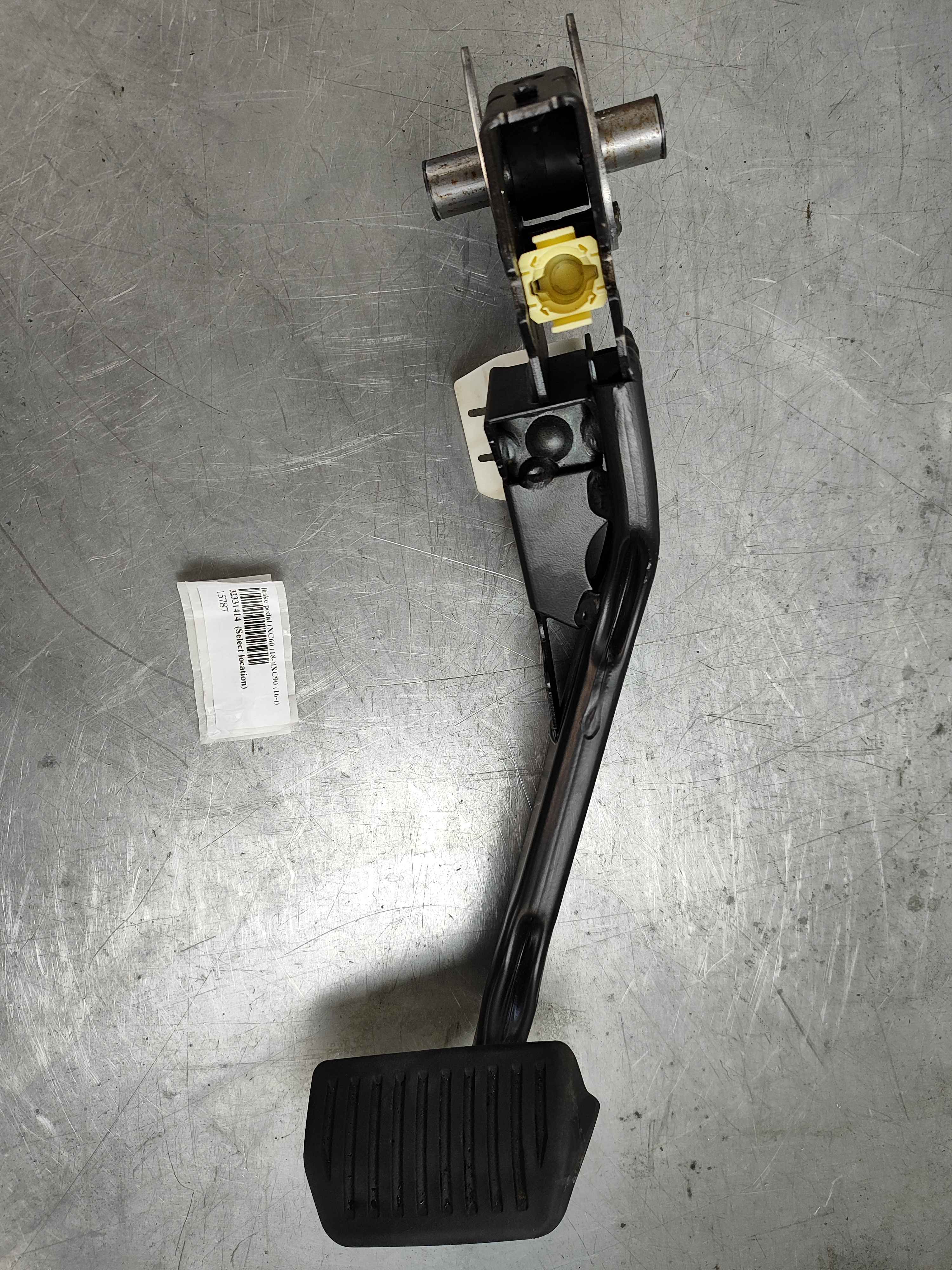 Brake pedal (XC60 (18-)|XC90 (16-))