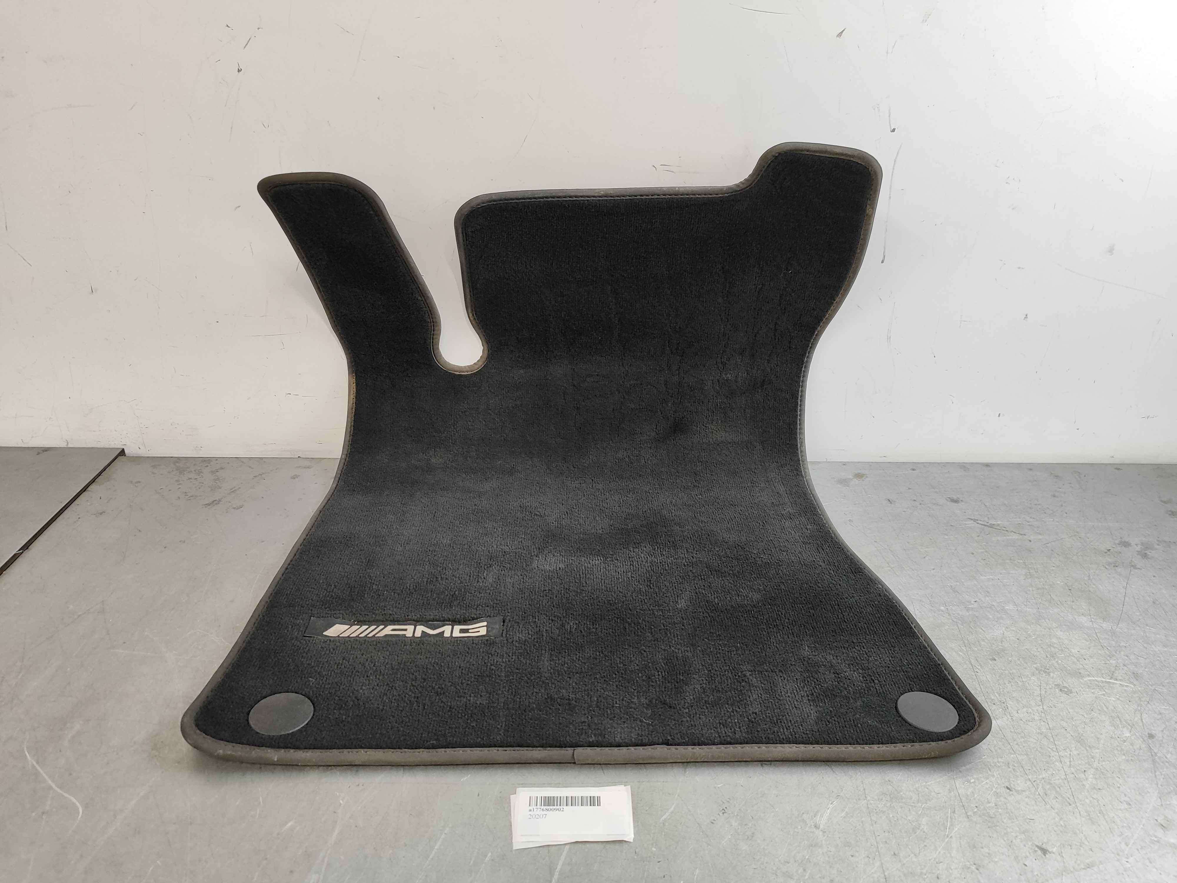 Mercedes-Benz a1776800902