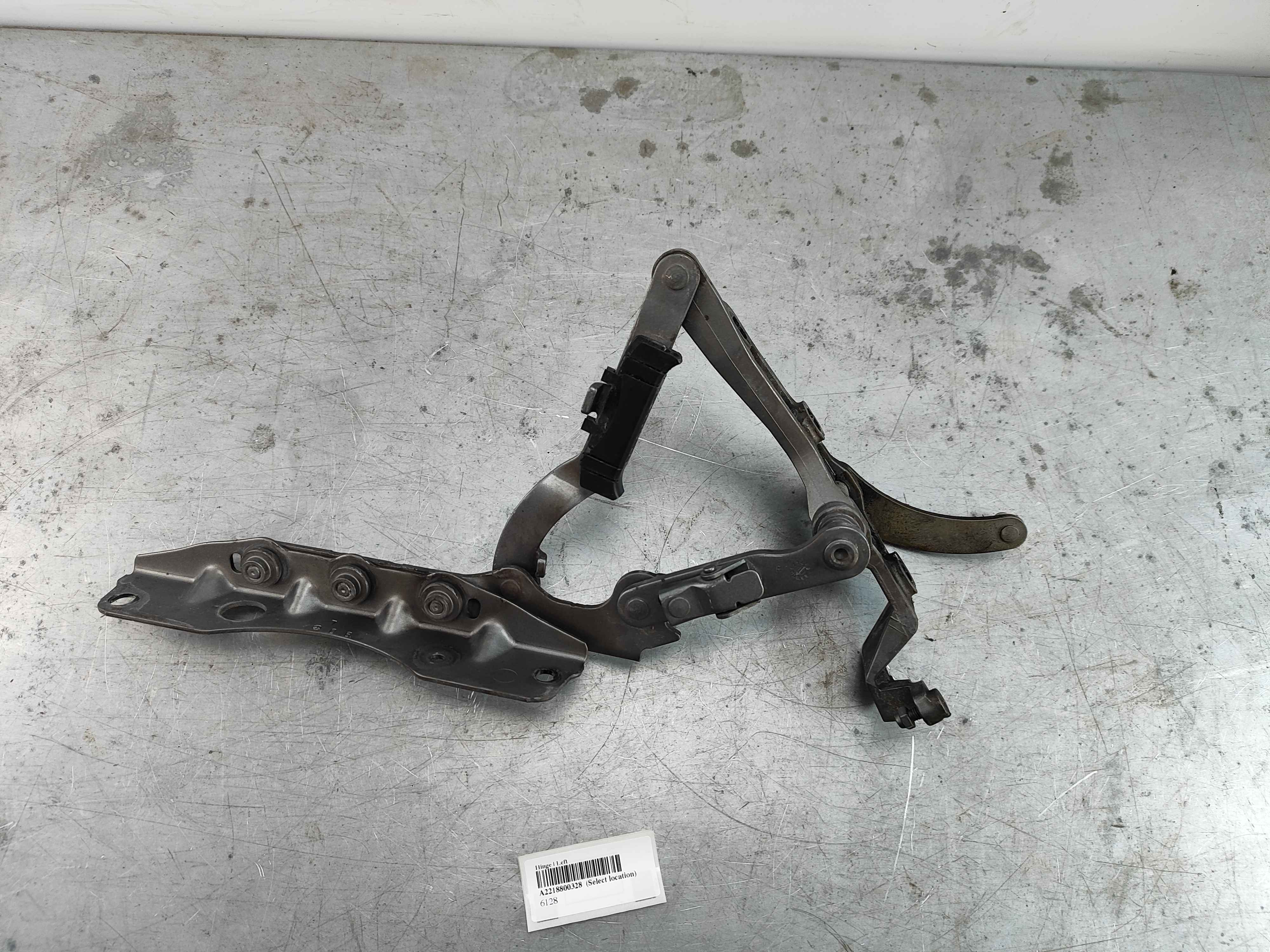 Hinge | Left