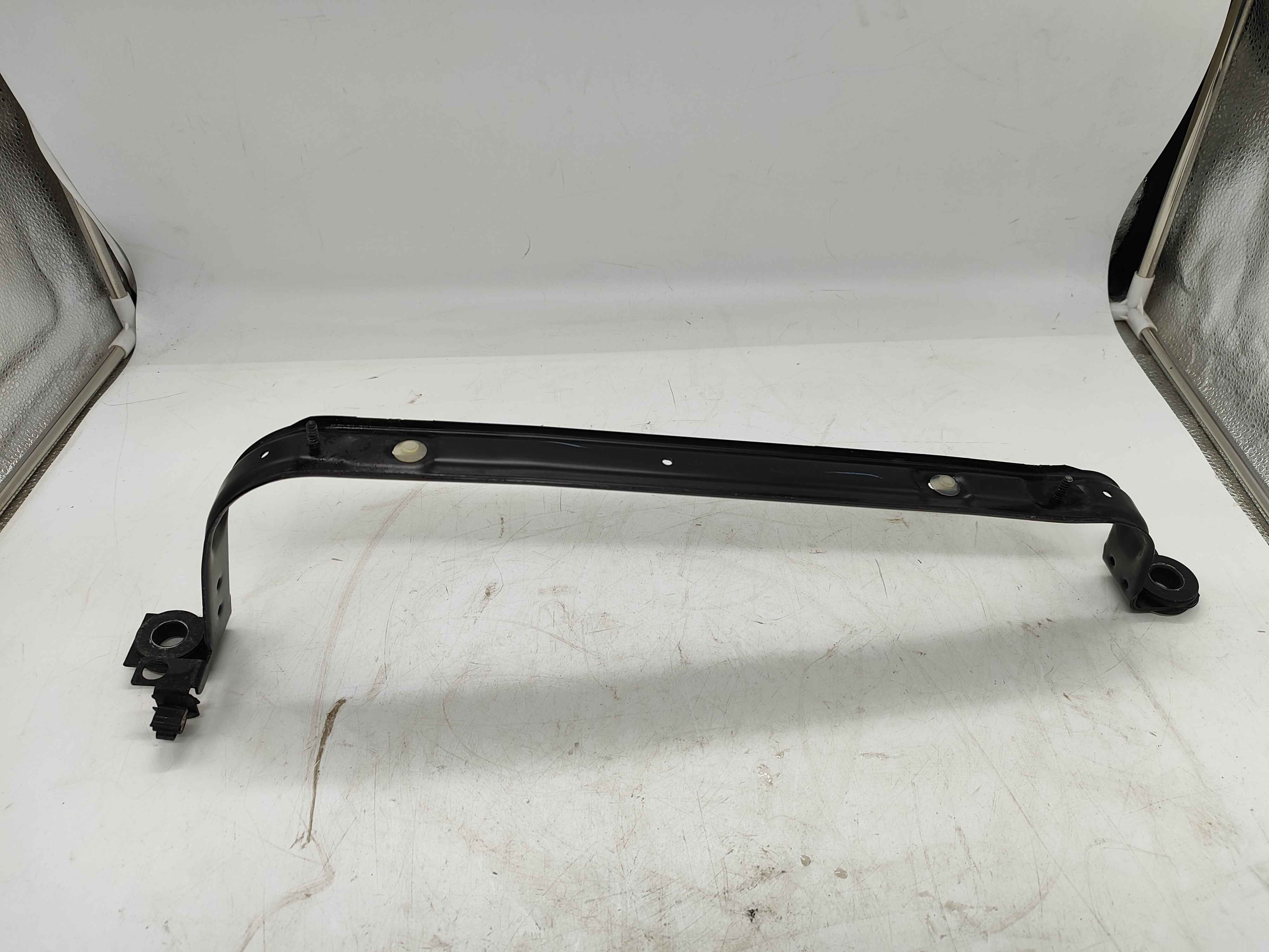 Tensioning band, left