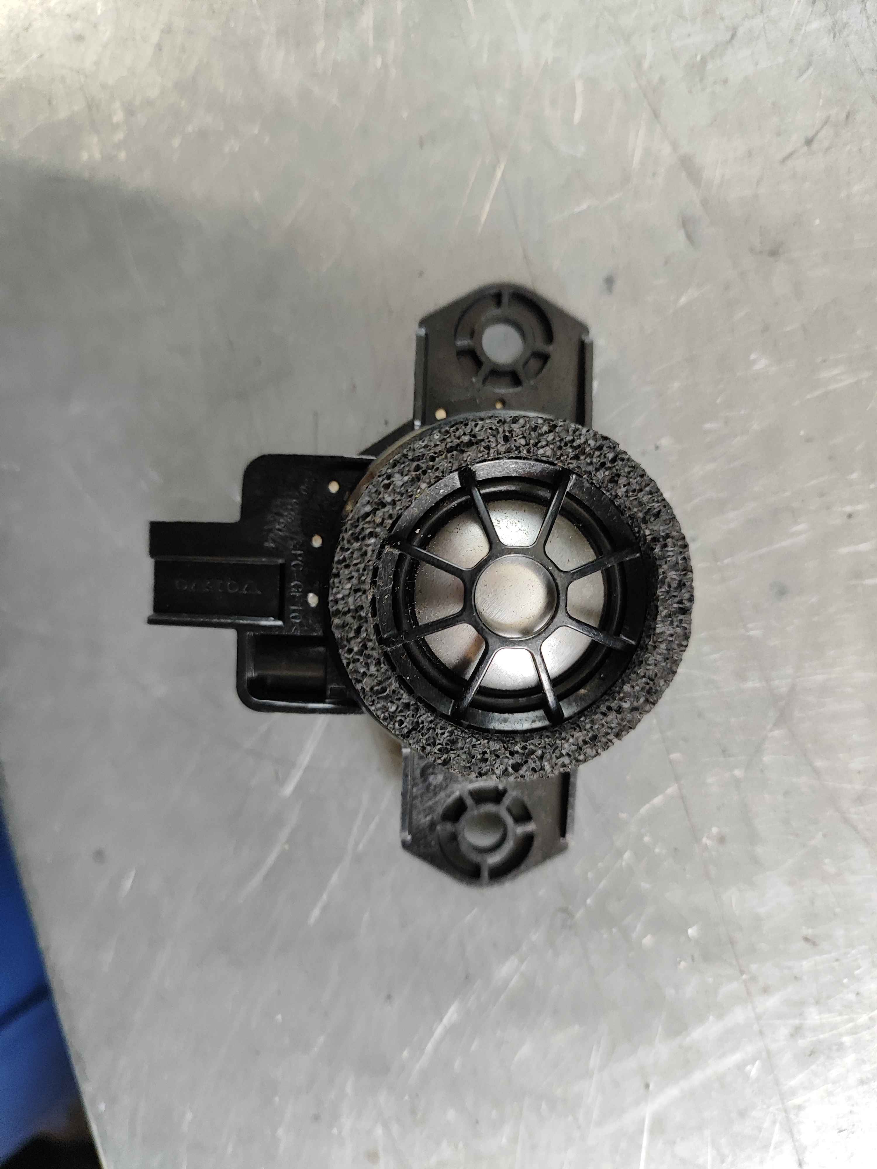 Loudspeaker, treble loudspeaker