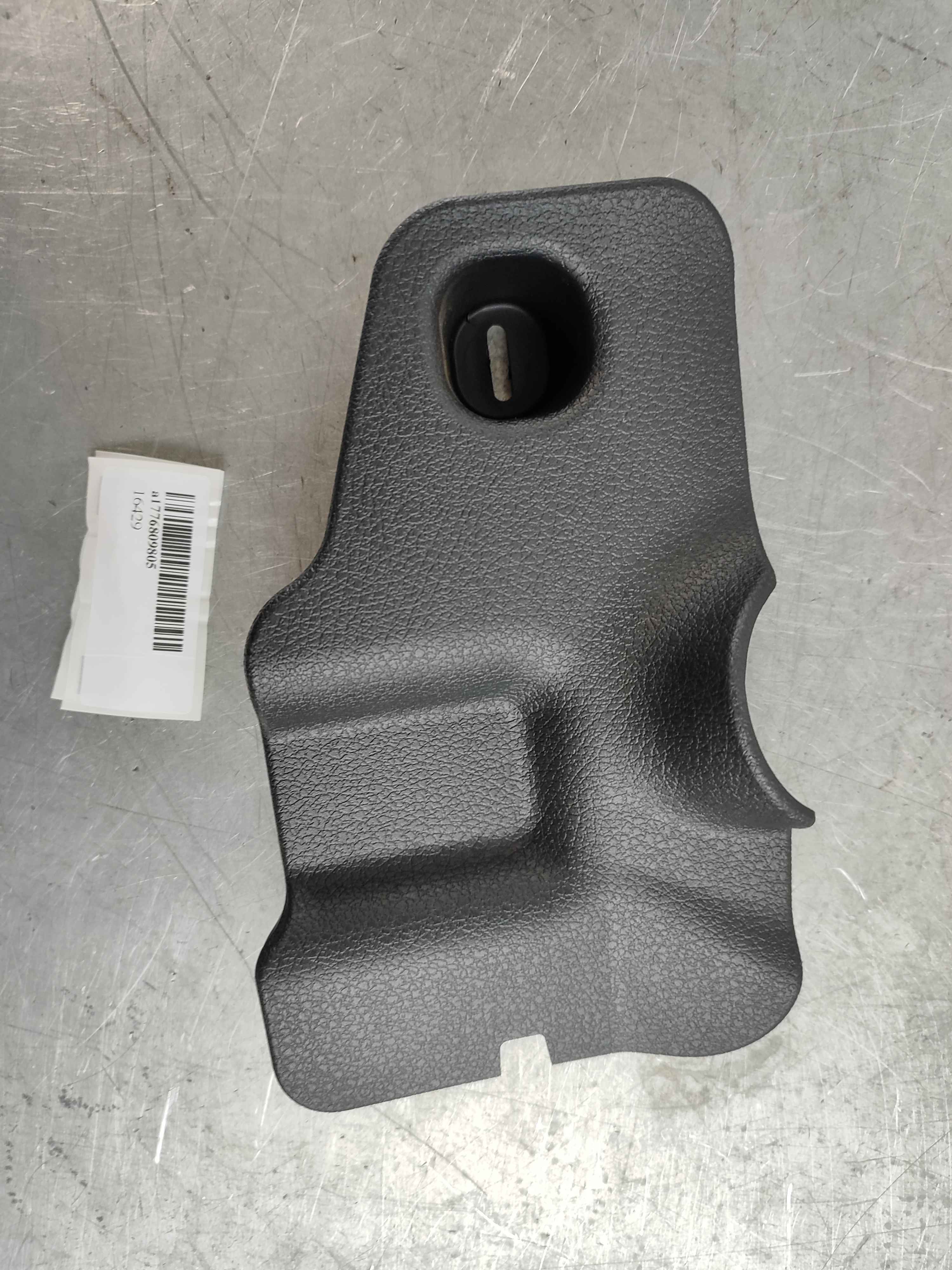 Mercedes-Benz a1776809805
