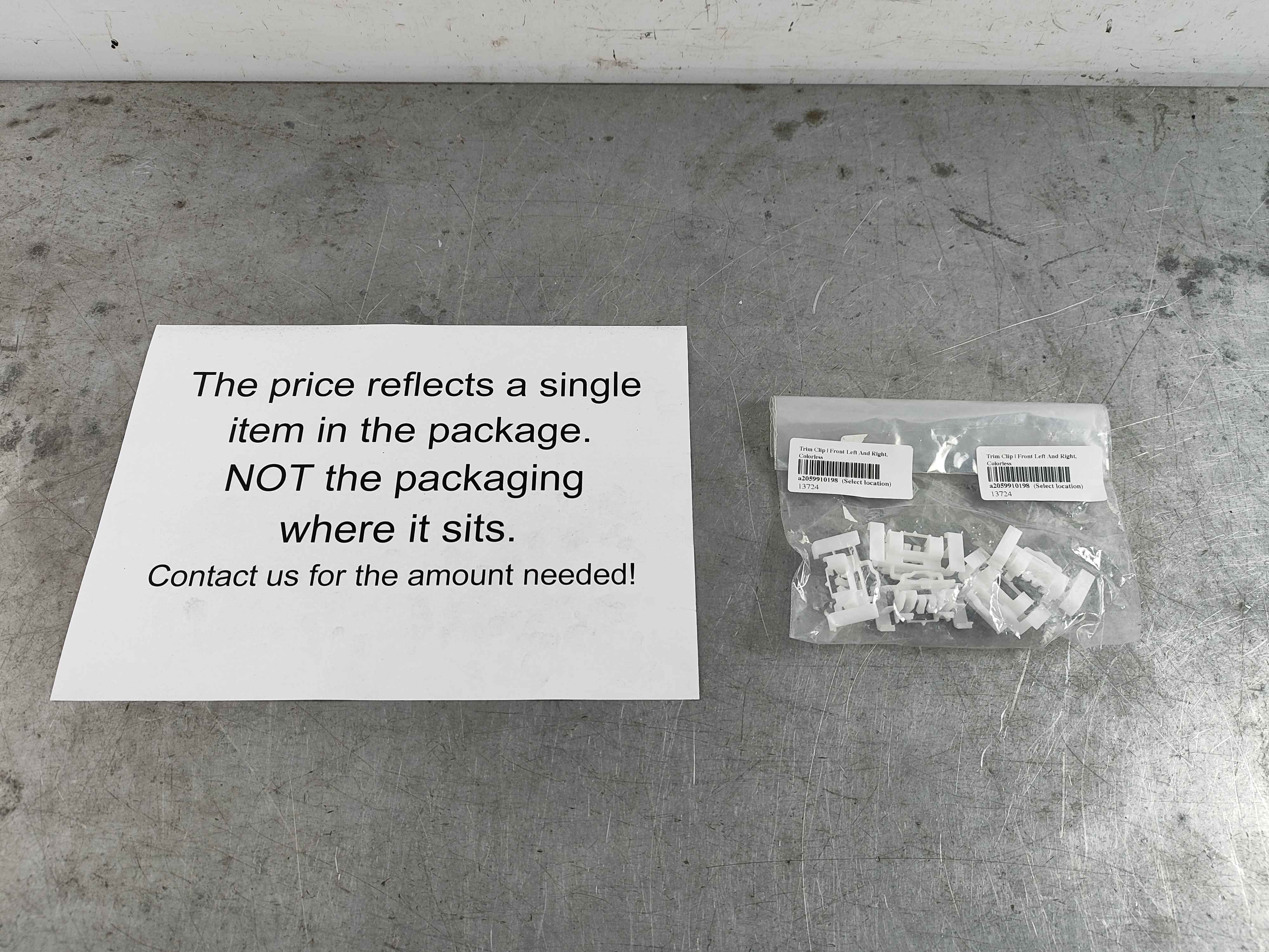 Trim Clip | Front Left And Right, Colorless