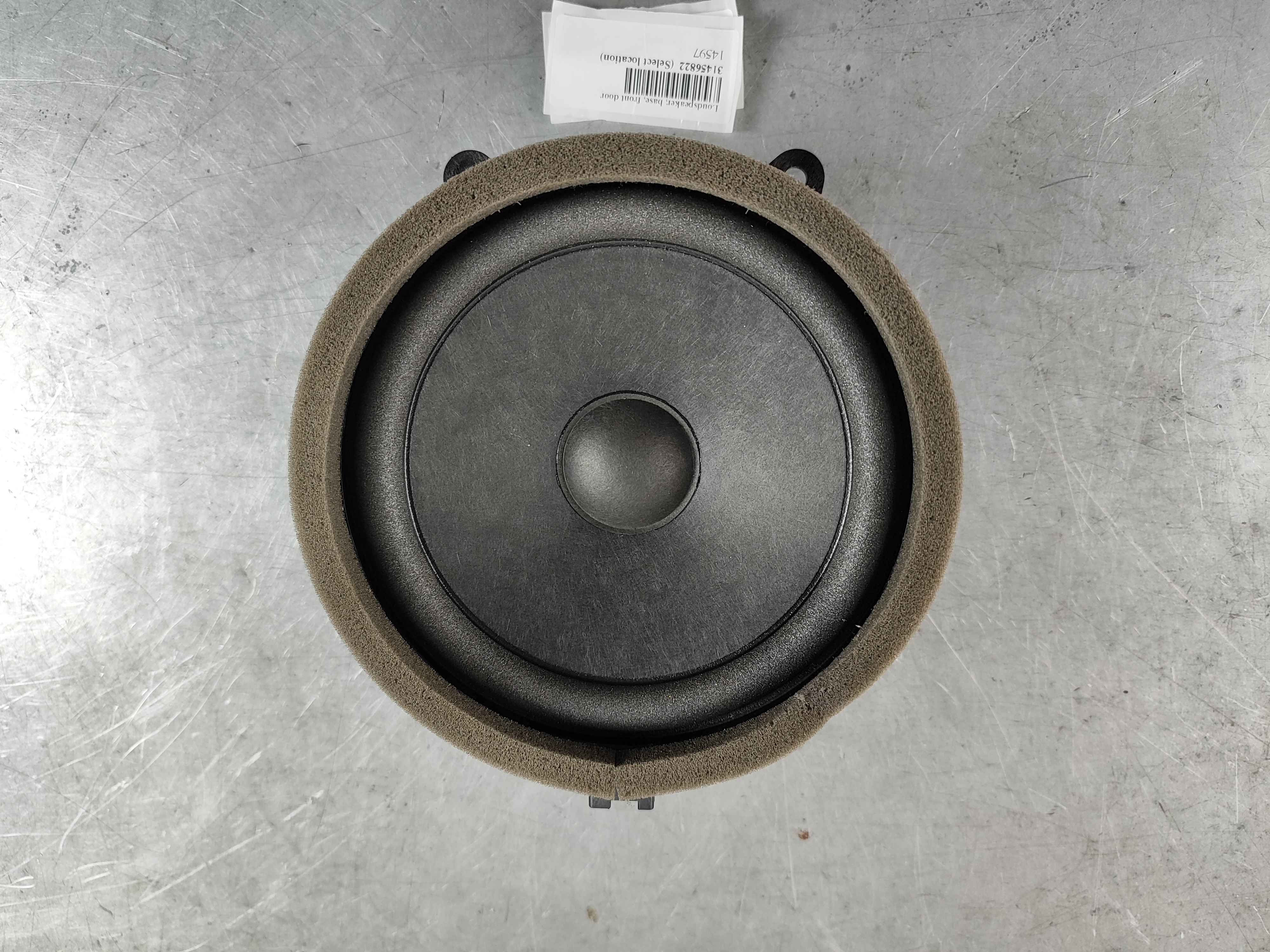 Loudspeaker, base, front door