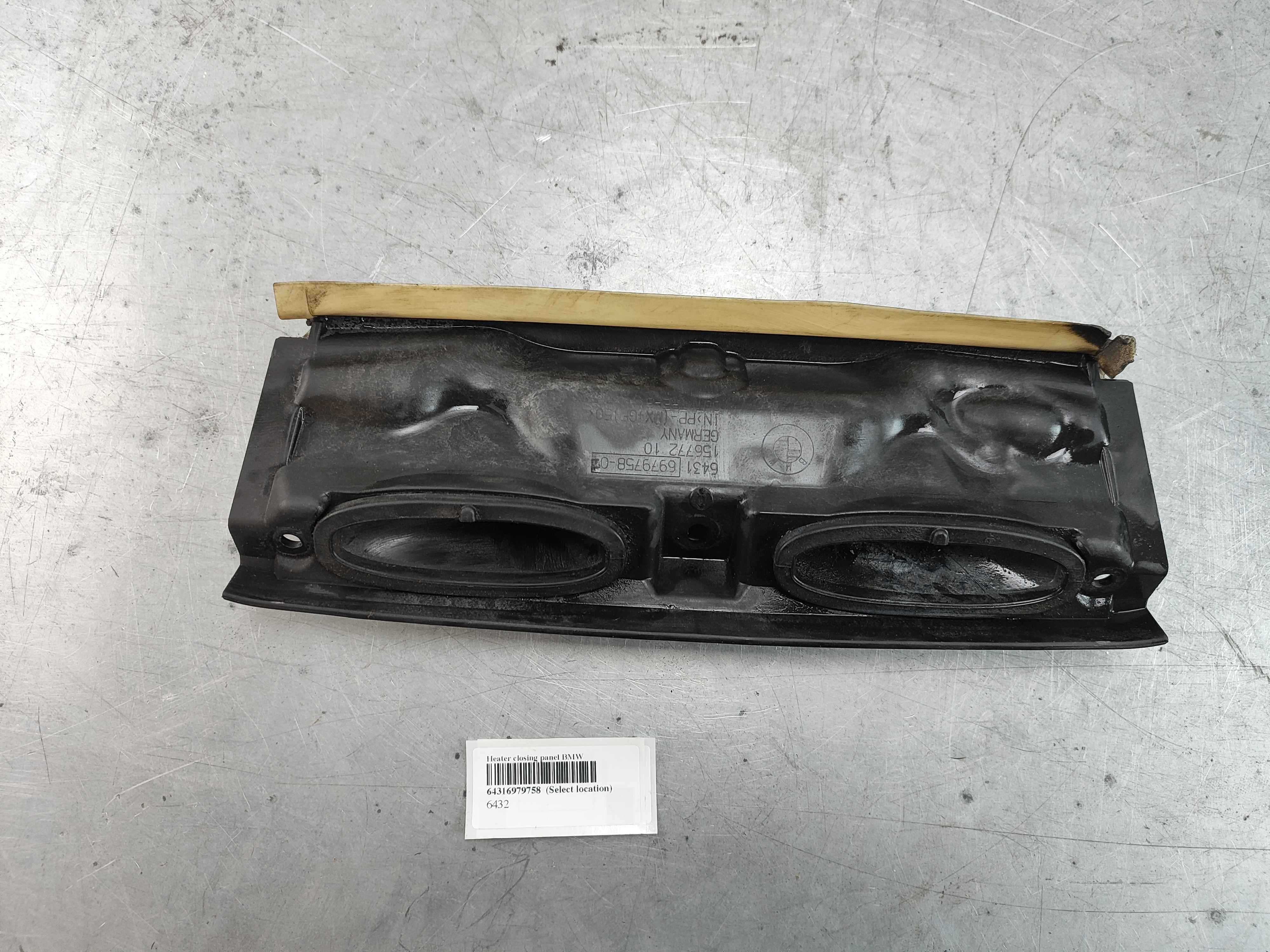 Heater closing panel BMW
