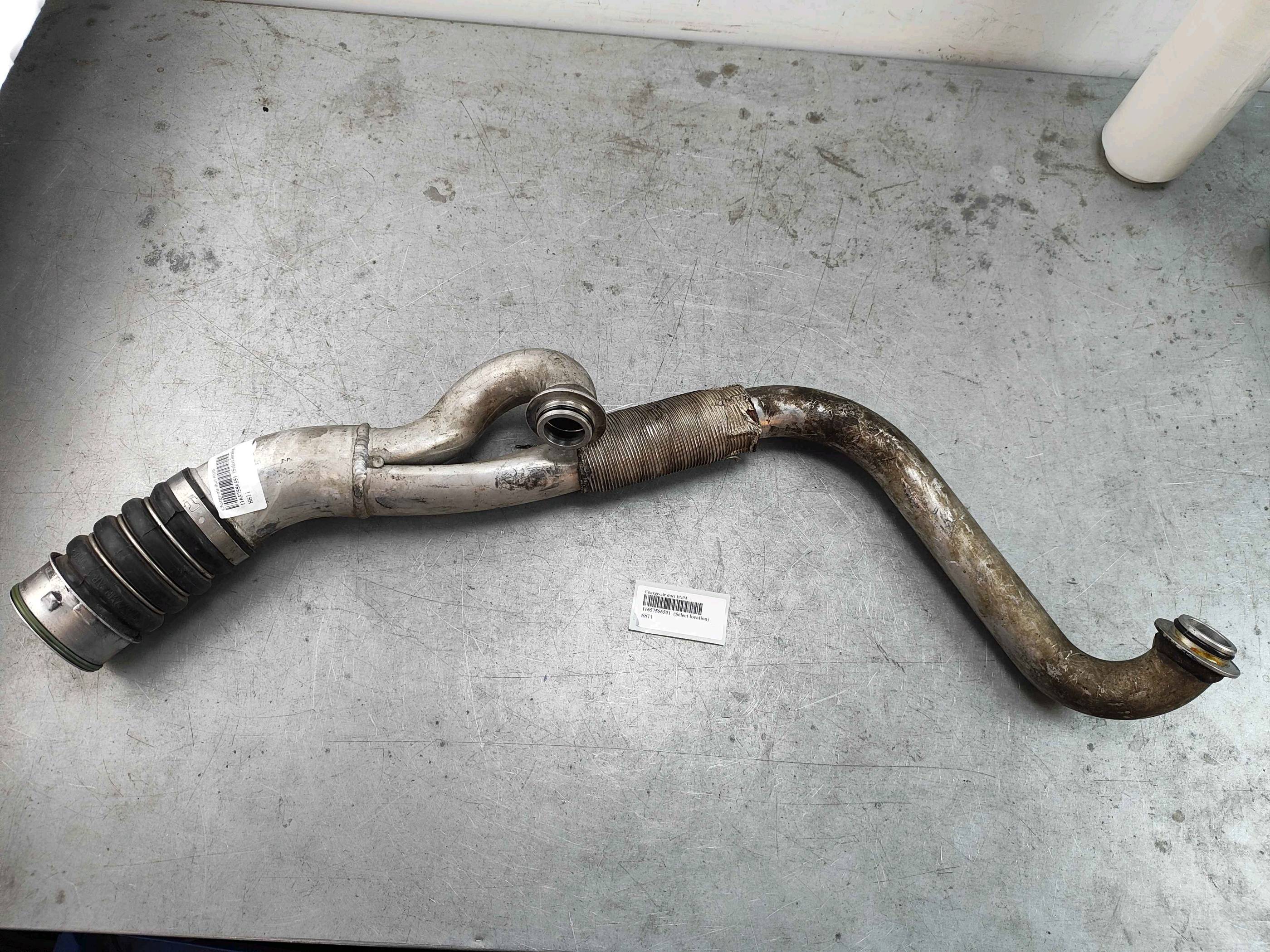 Charge-air duct BMW