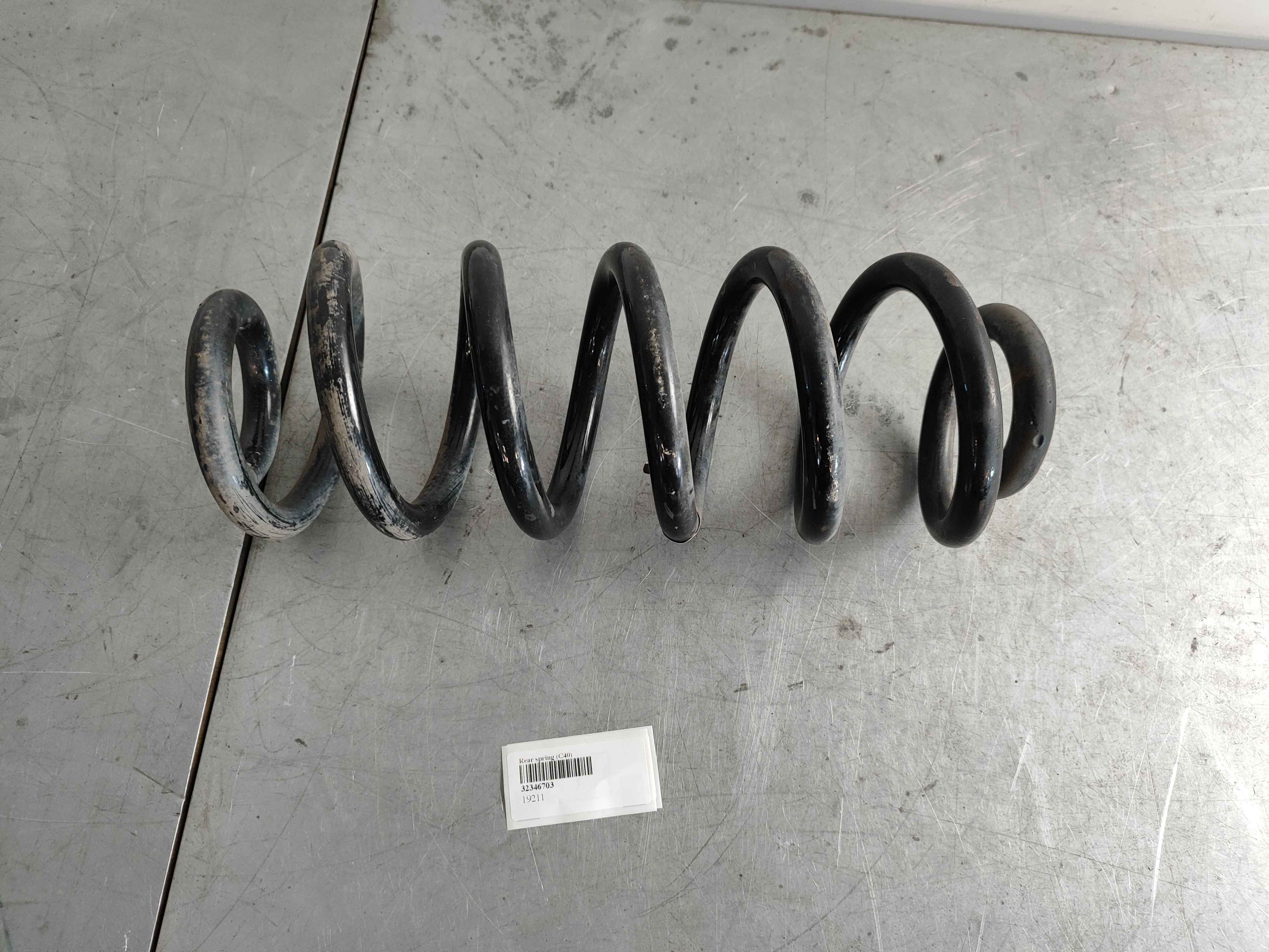 Rear spring (C40)