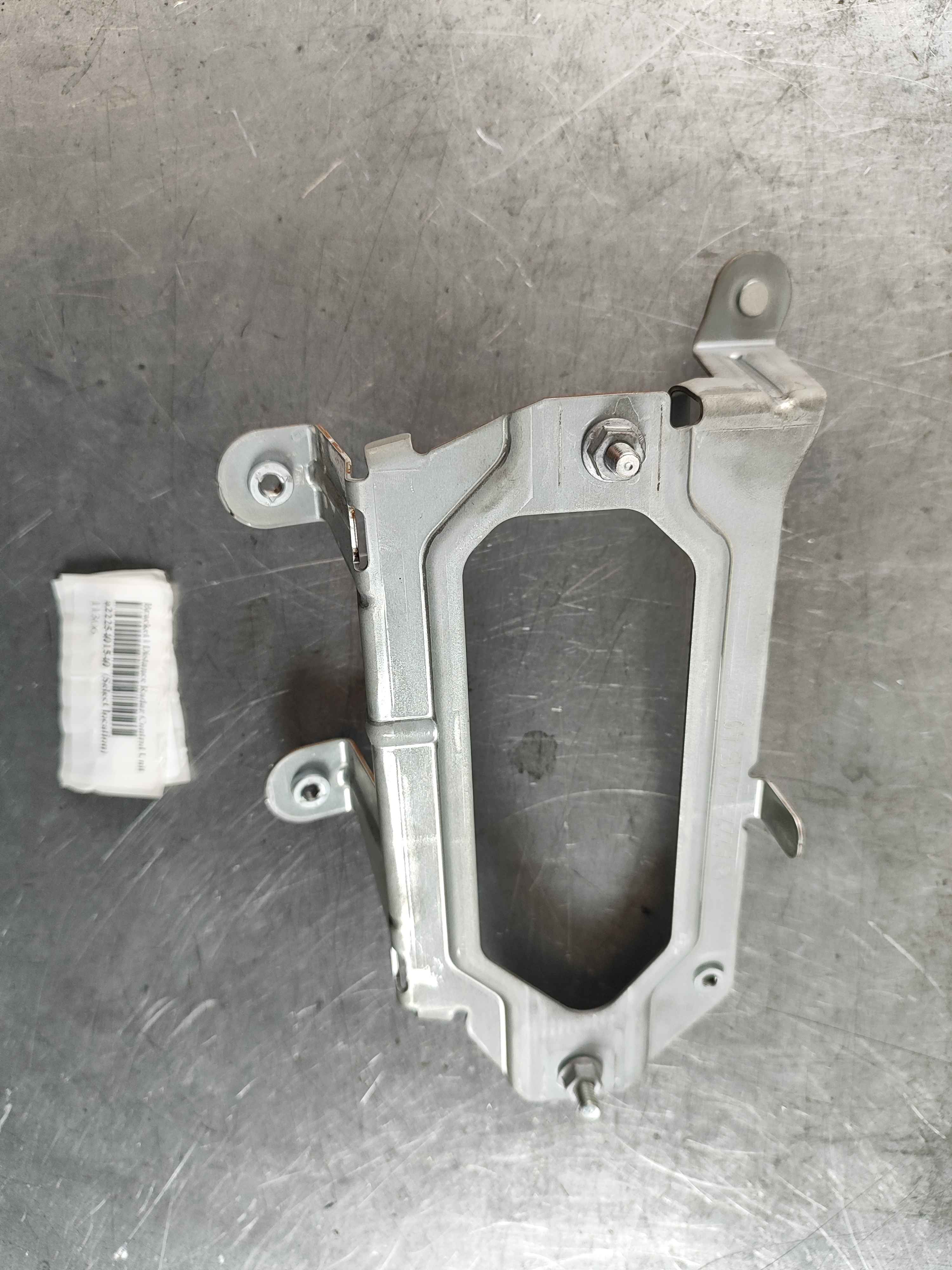 Bracket | Distance Radar Control Unit