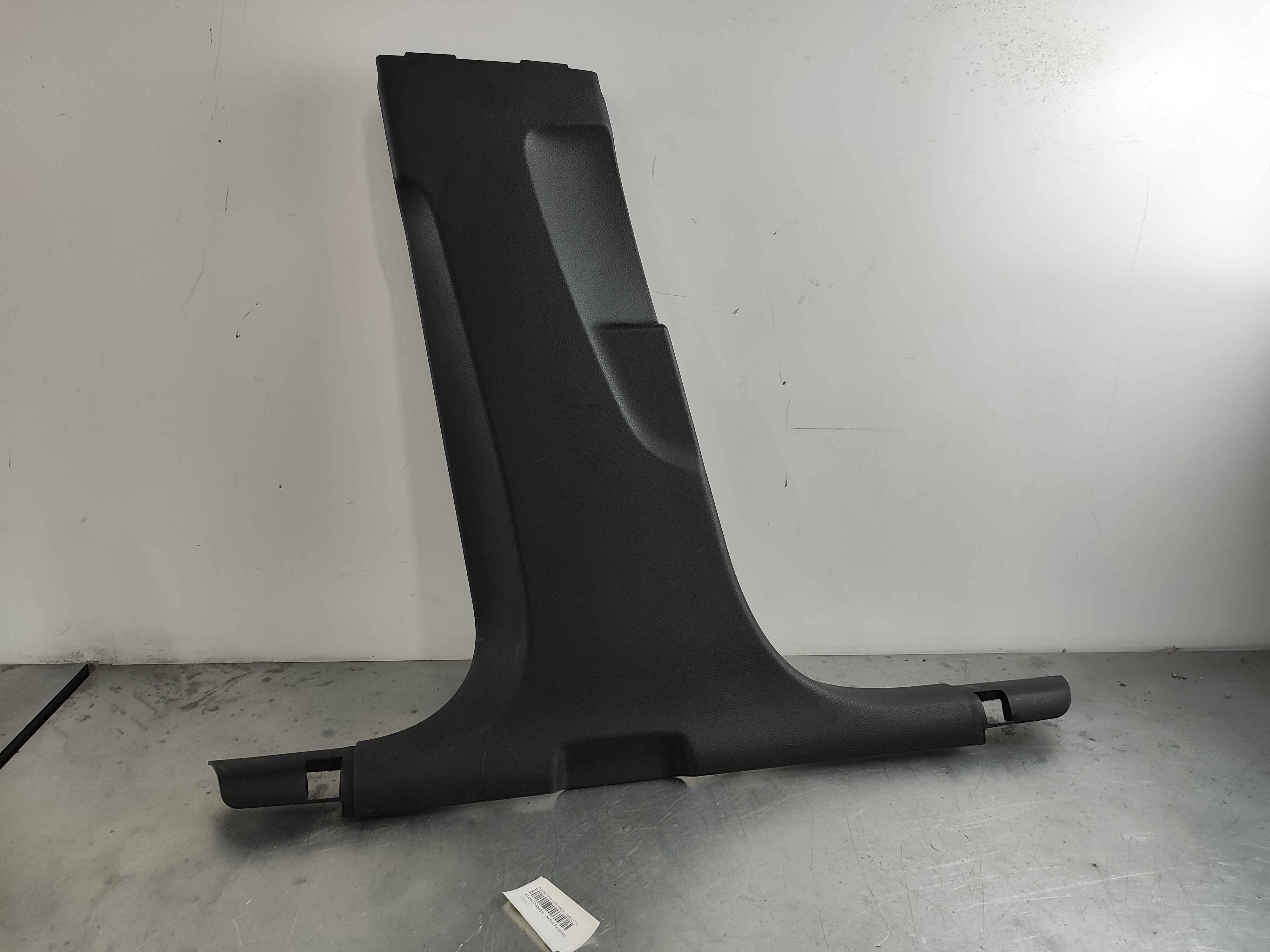 B-pillar trim soul (black) Audi Q2 81