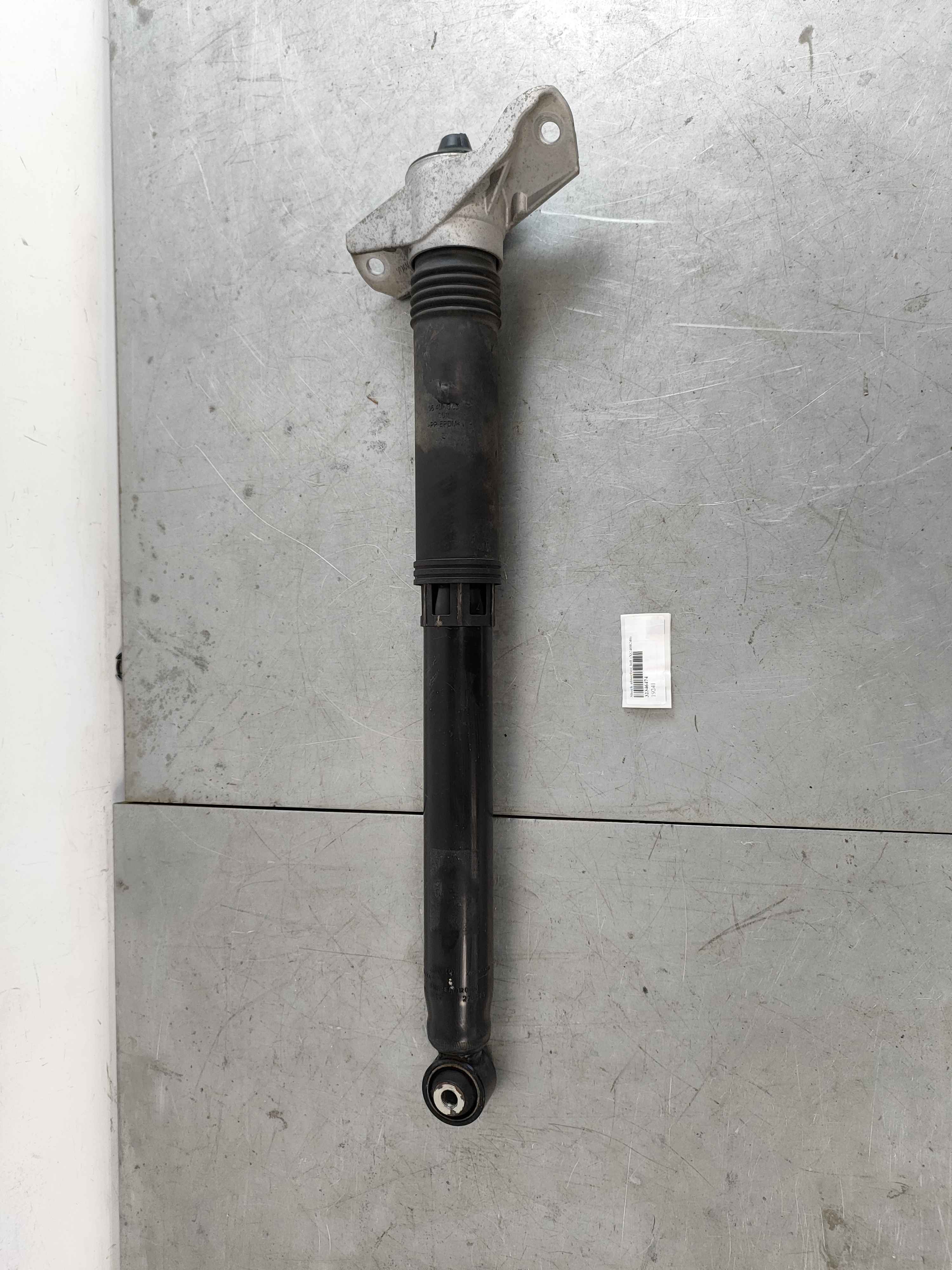 Shock absorber, left (XC40|C40)