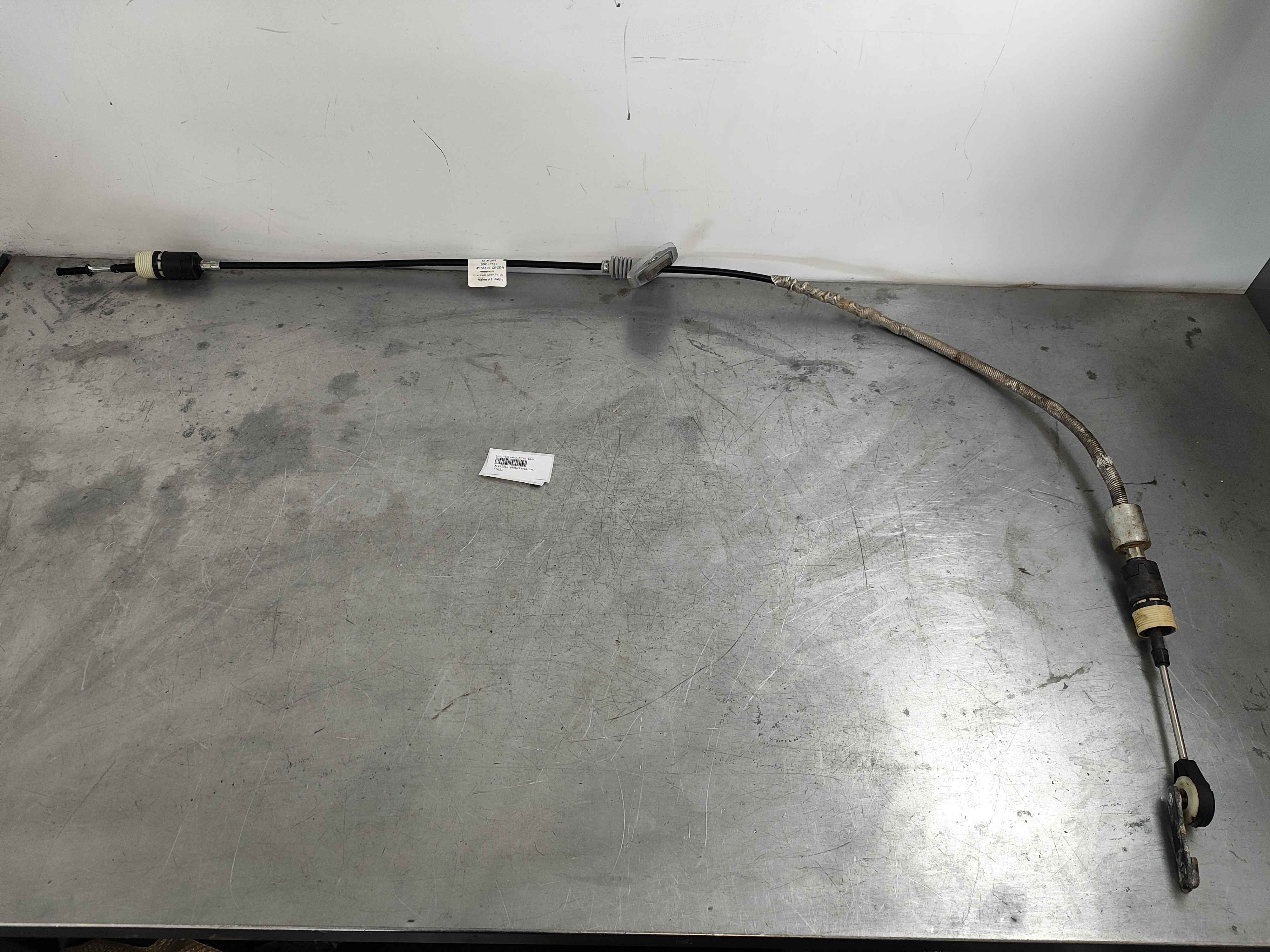 Gear shift cable (XC60 (18-))