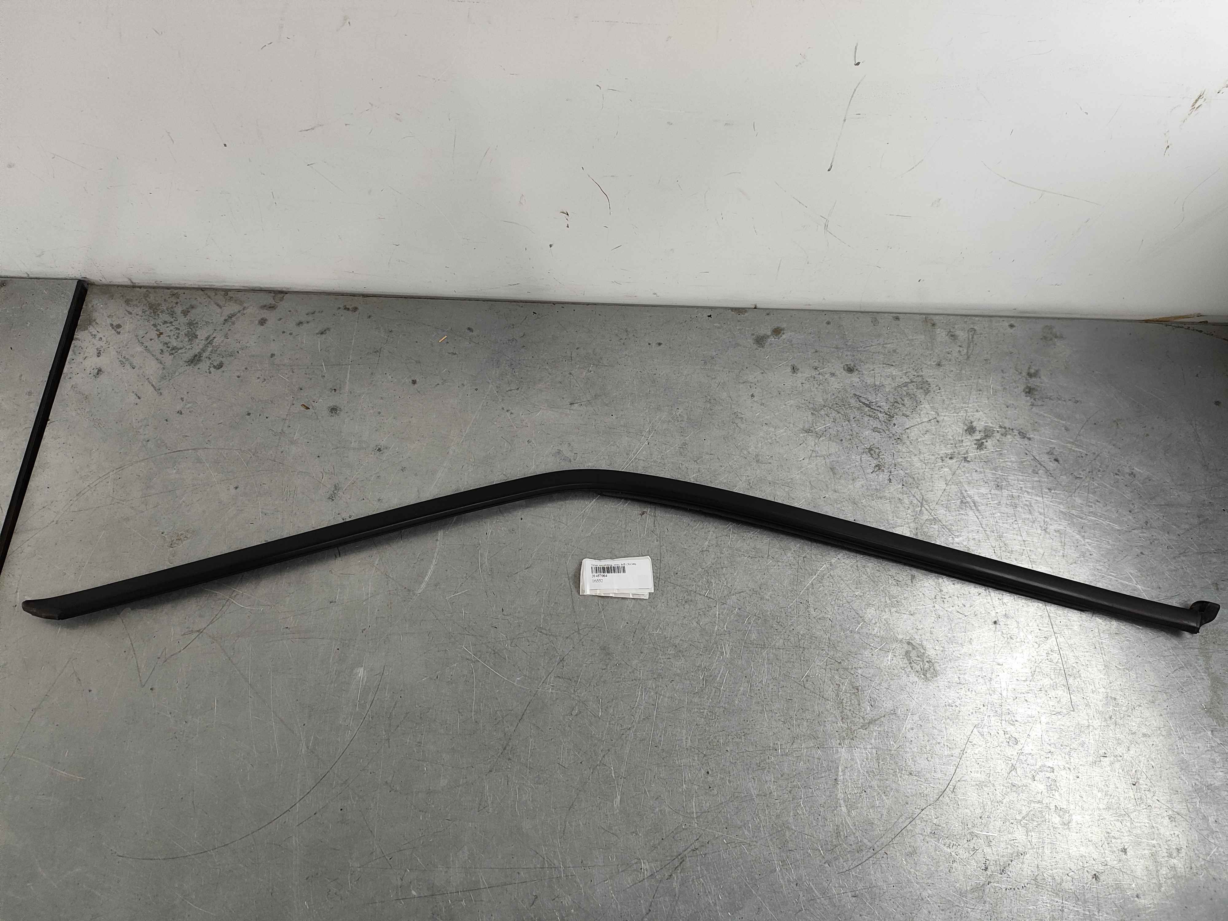 Trim moulding, rear, left (XC40)