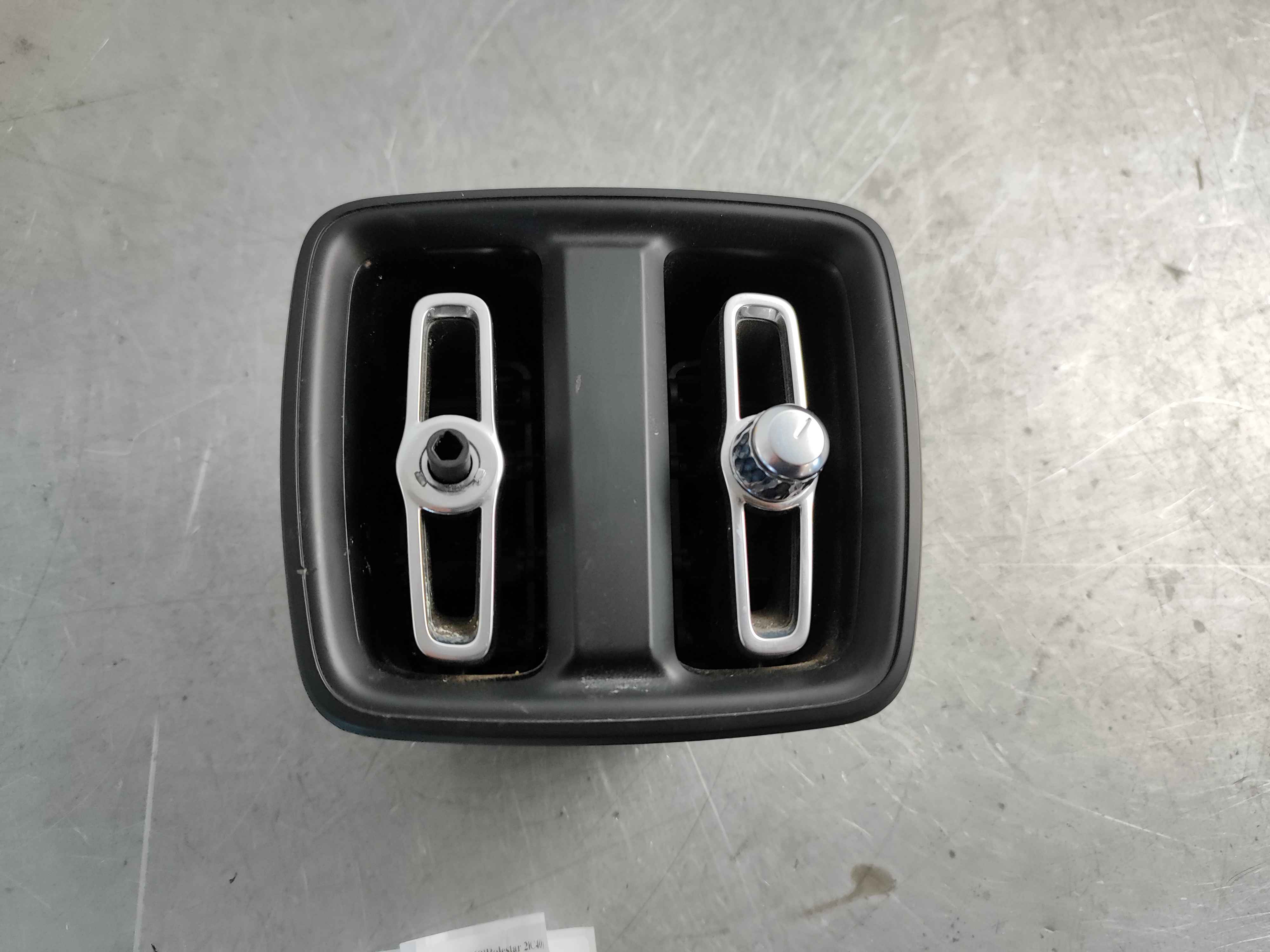 Air outlet, rear (XC40|Polestar 2|C40)