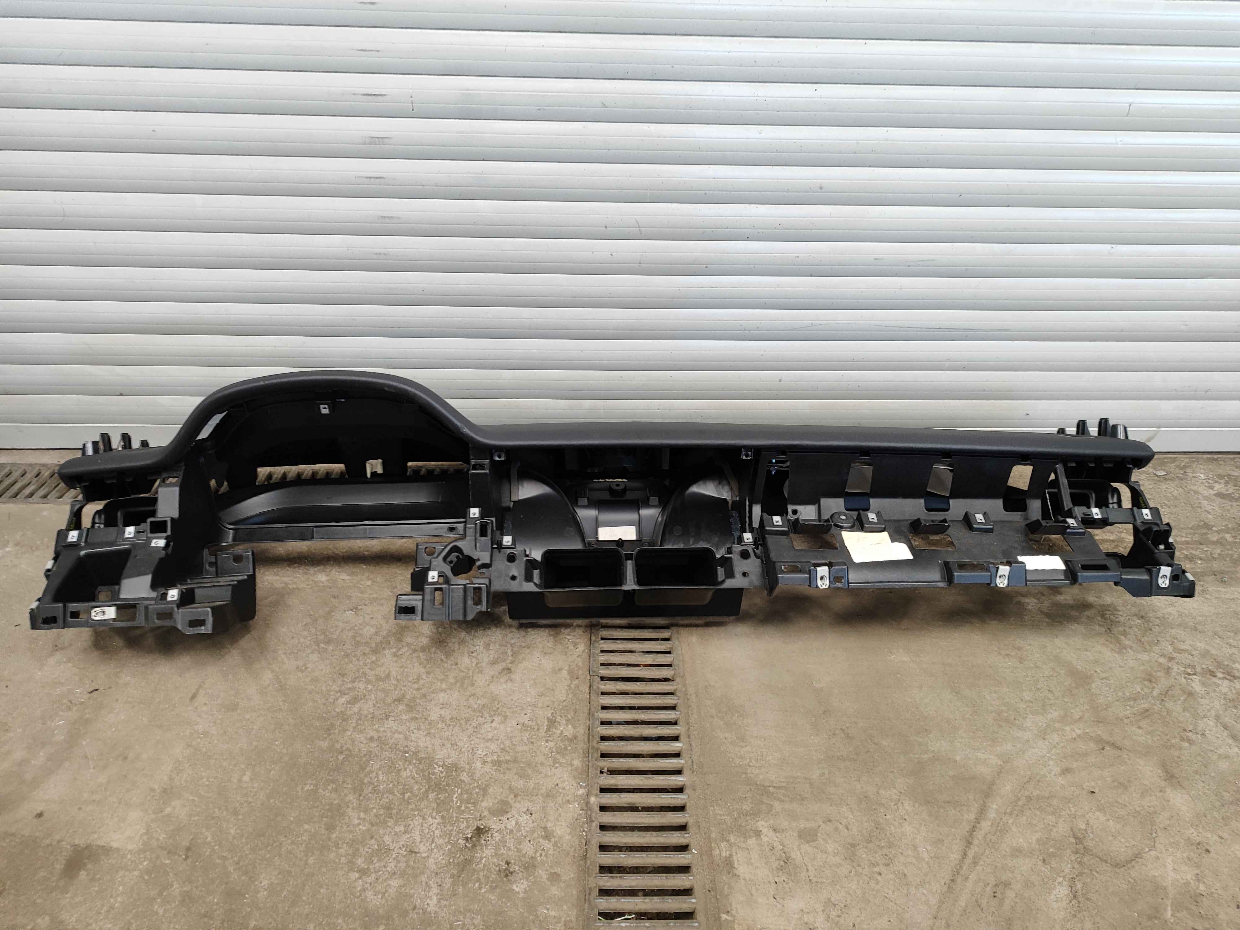 Panel - Instrument - Upper