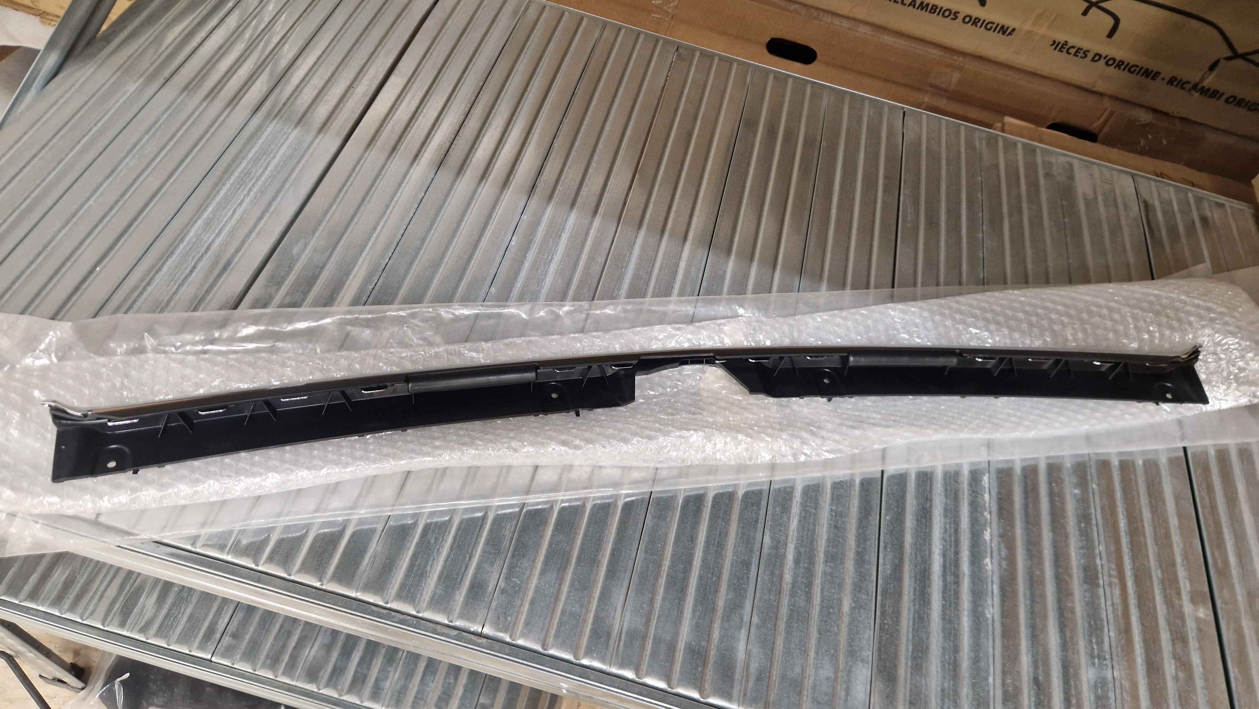 Mercedes-Benz A44788000827F24