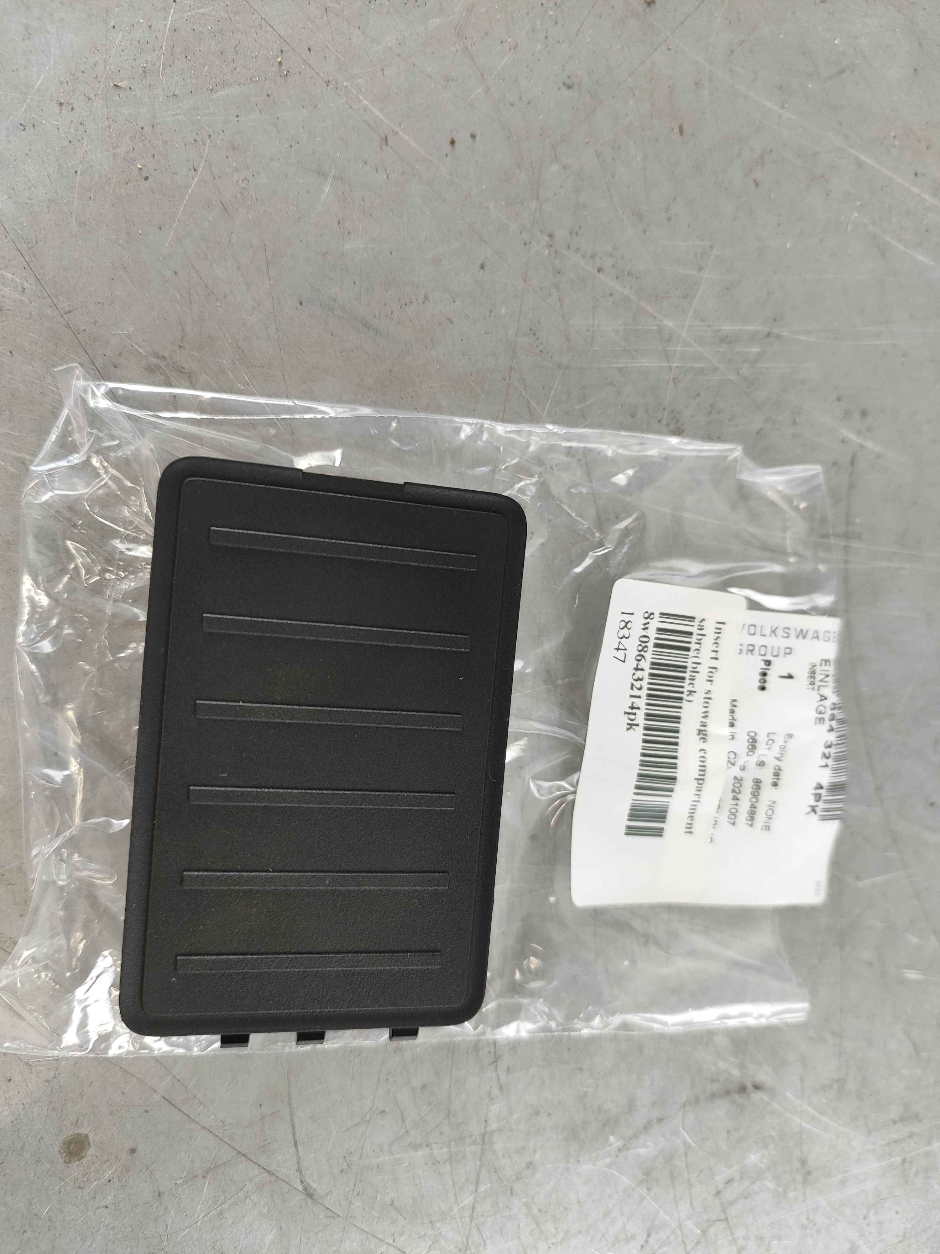 Insert for stowage compartment sabre(black)