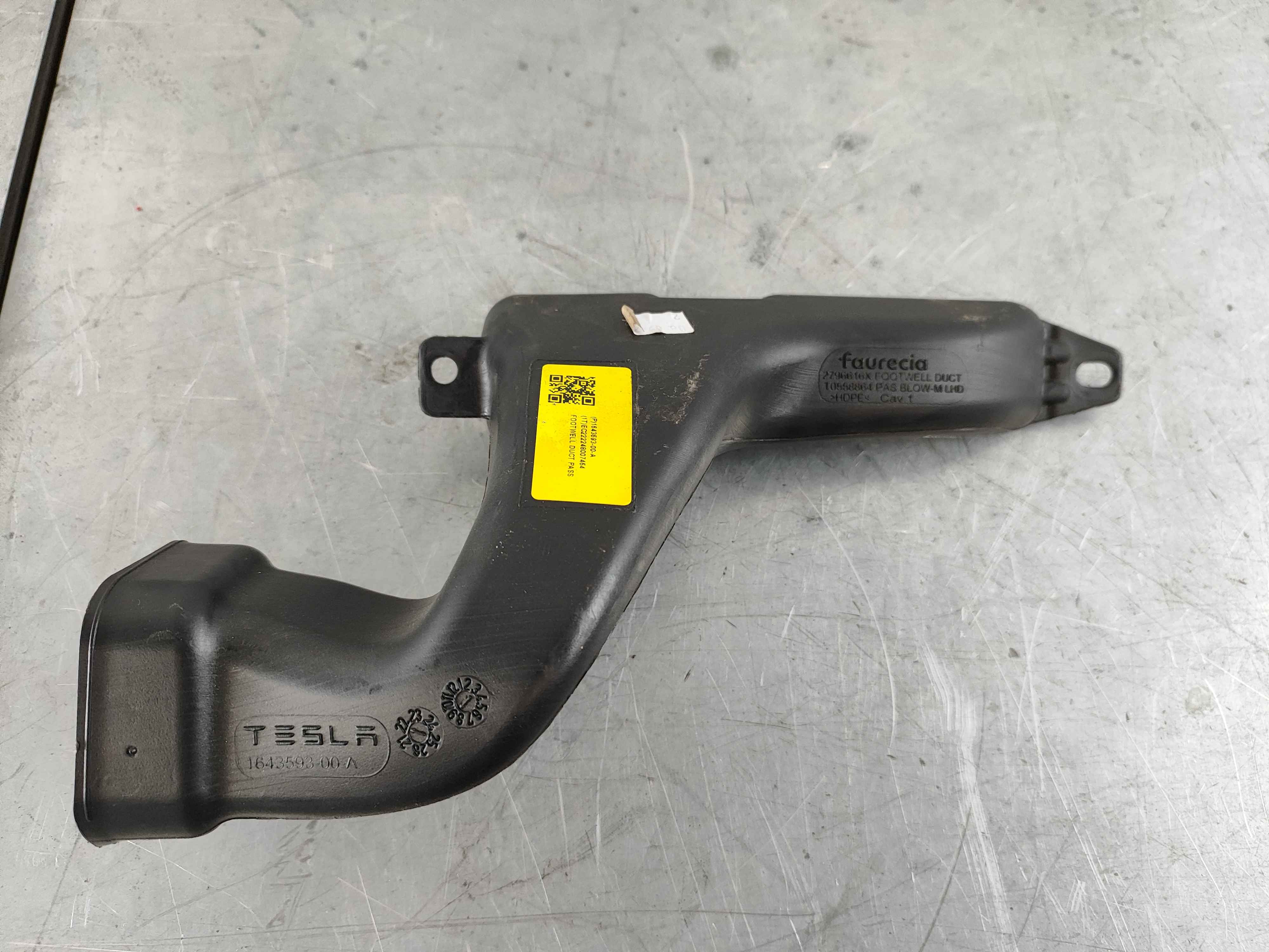 Tesla 164359300a