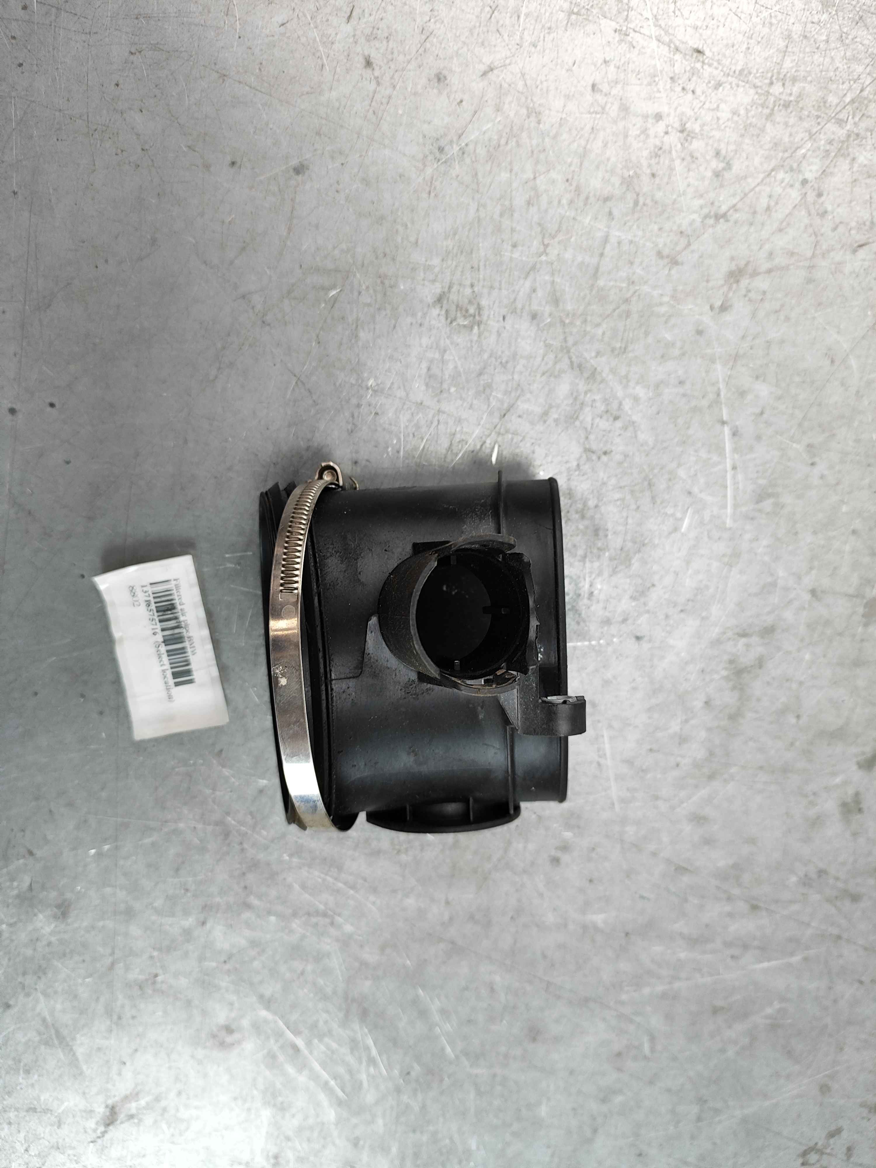 Filtered air pipe BMW