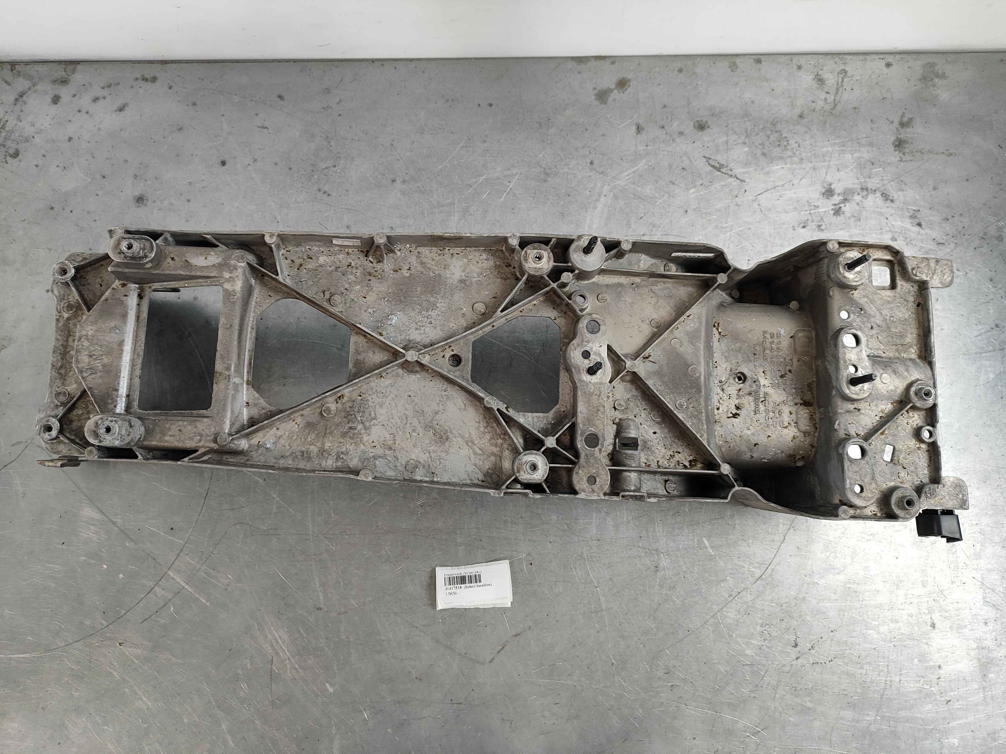 Framework (XC60 (18-))