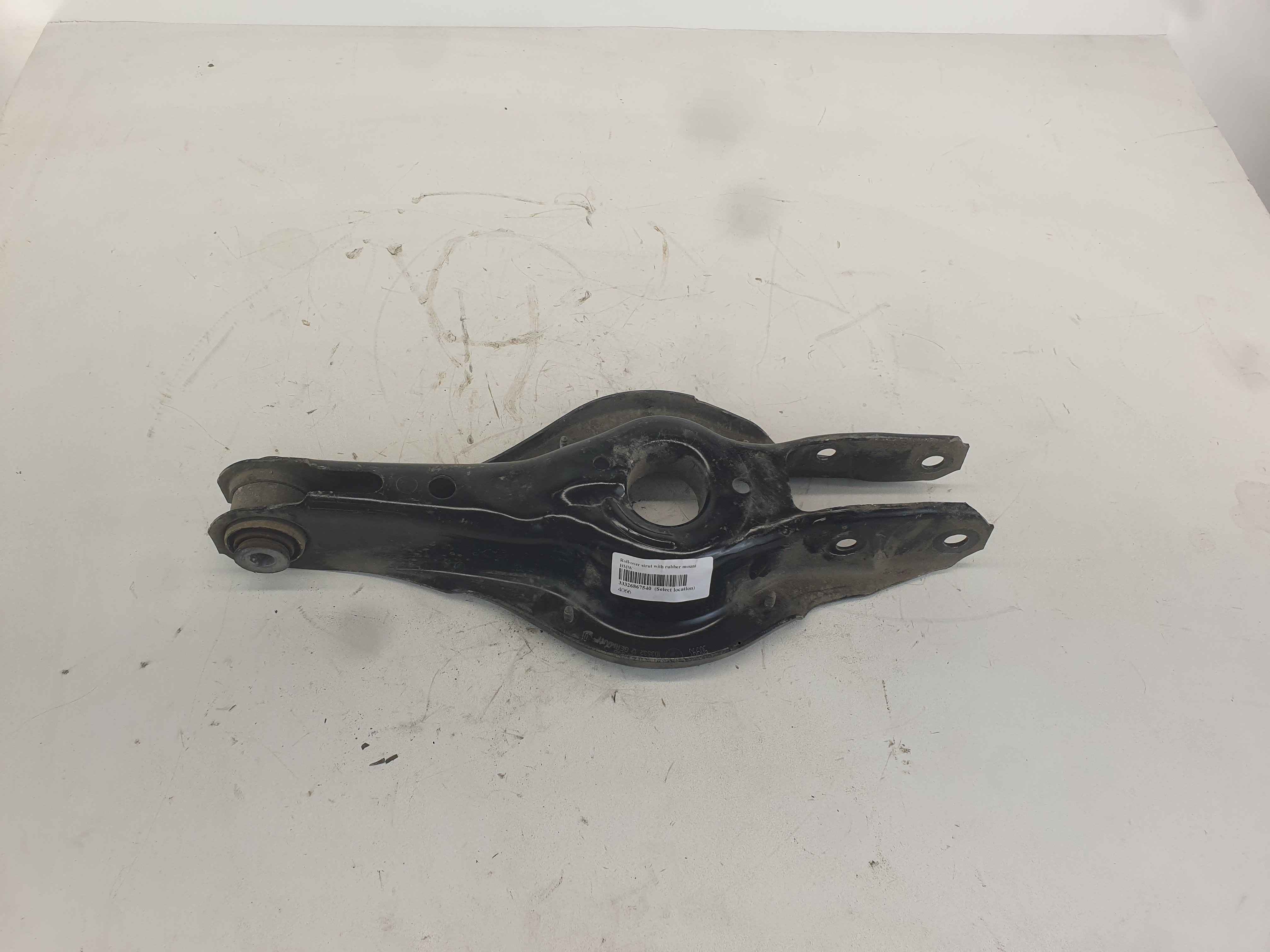 Roll-over strut with rubber mount BMW