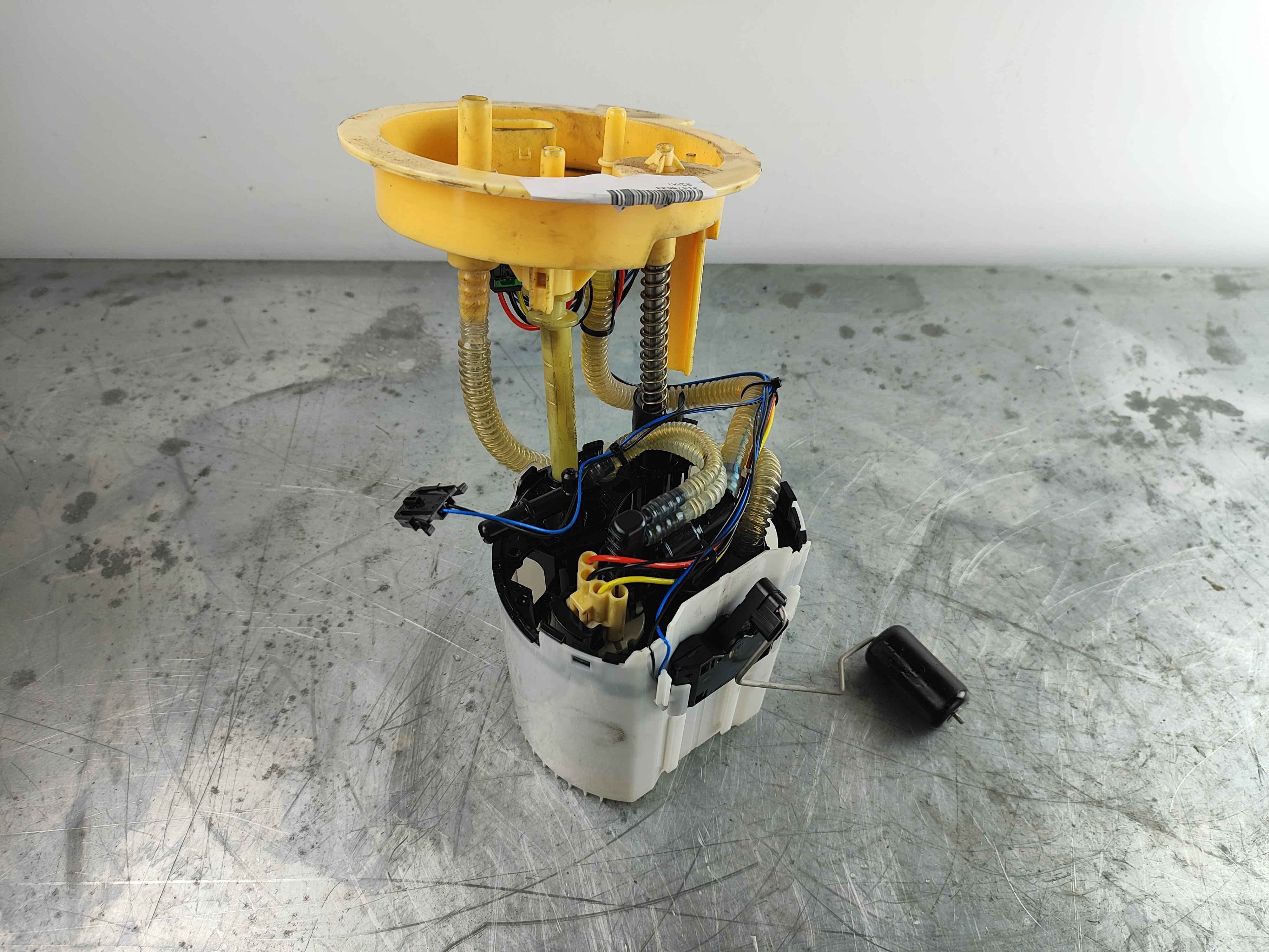 Pump unit FC 21; CH 410174- FC 36; CH 412426- Variant code: CD03 and G601
