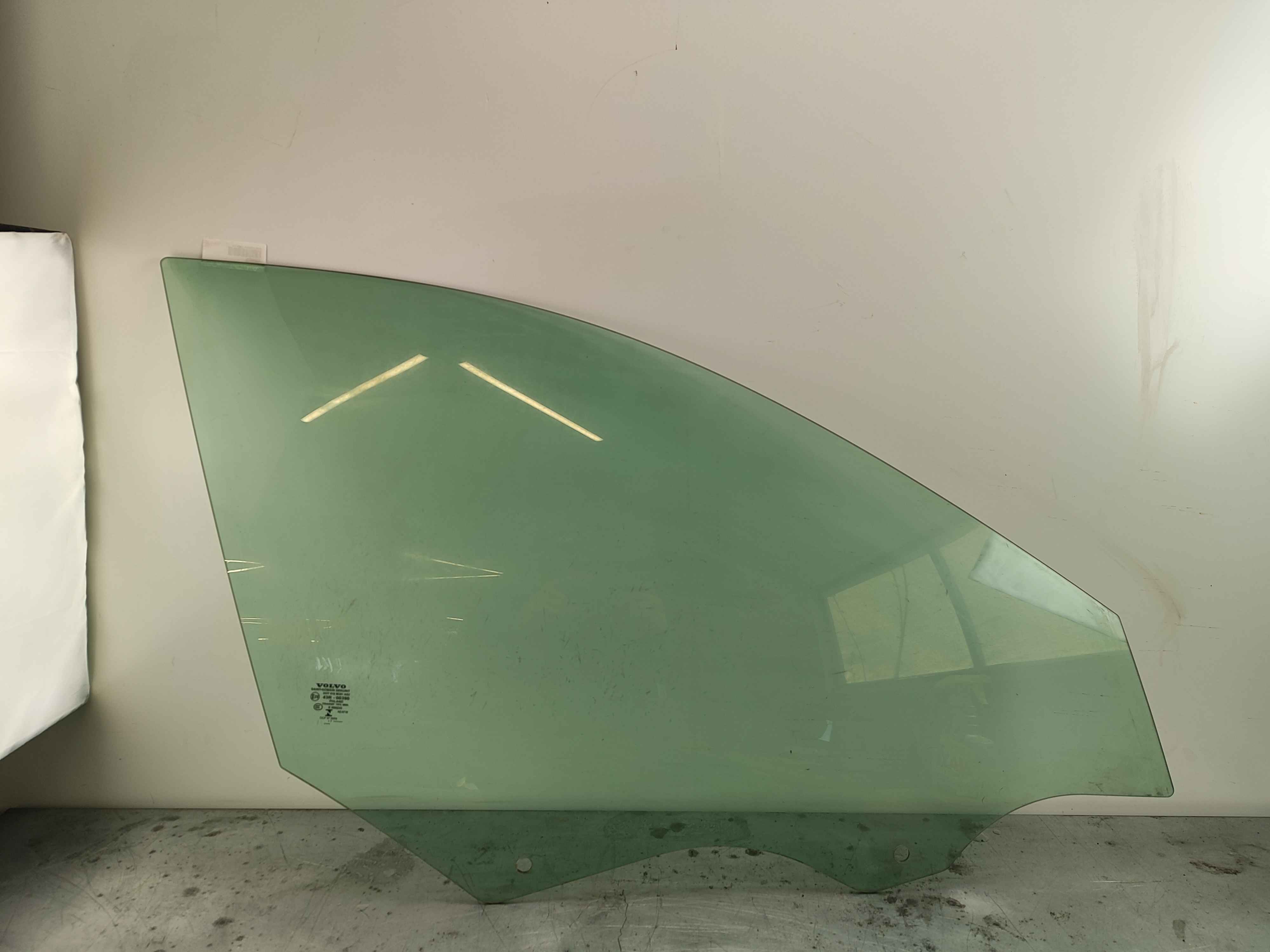 Side window right Variant code: T601