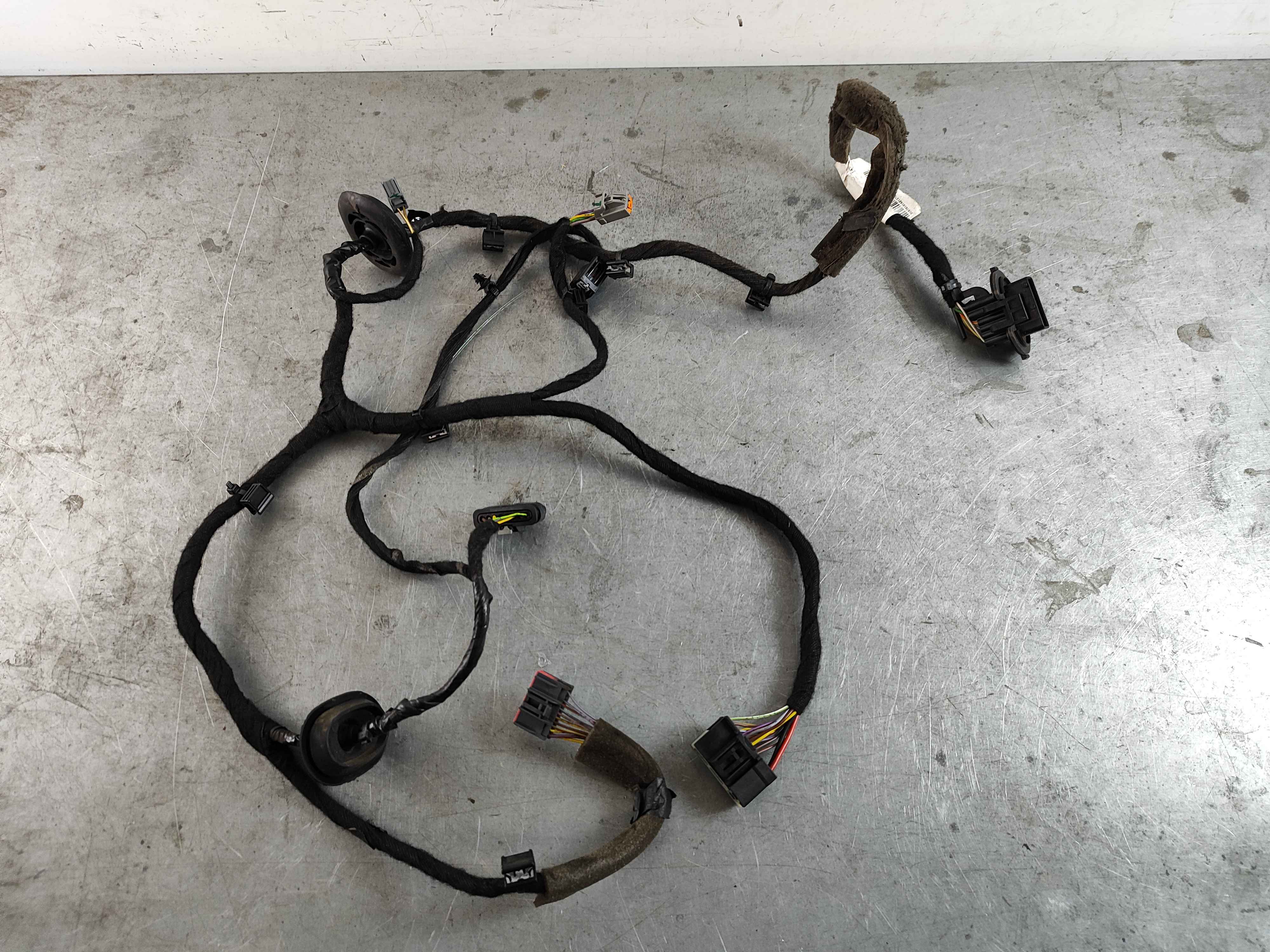 Cable harness, left (XC60 (18-))