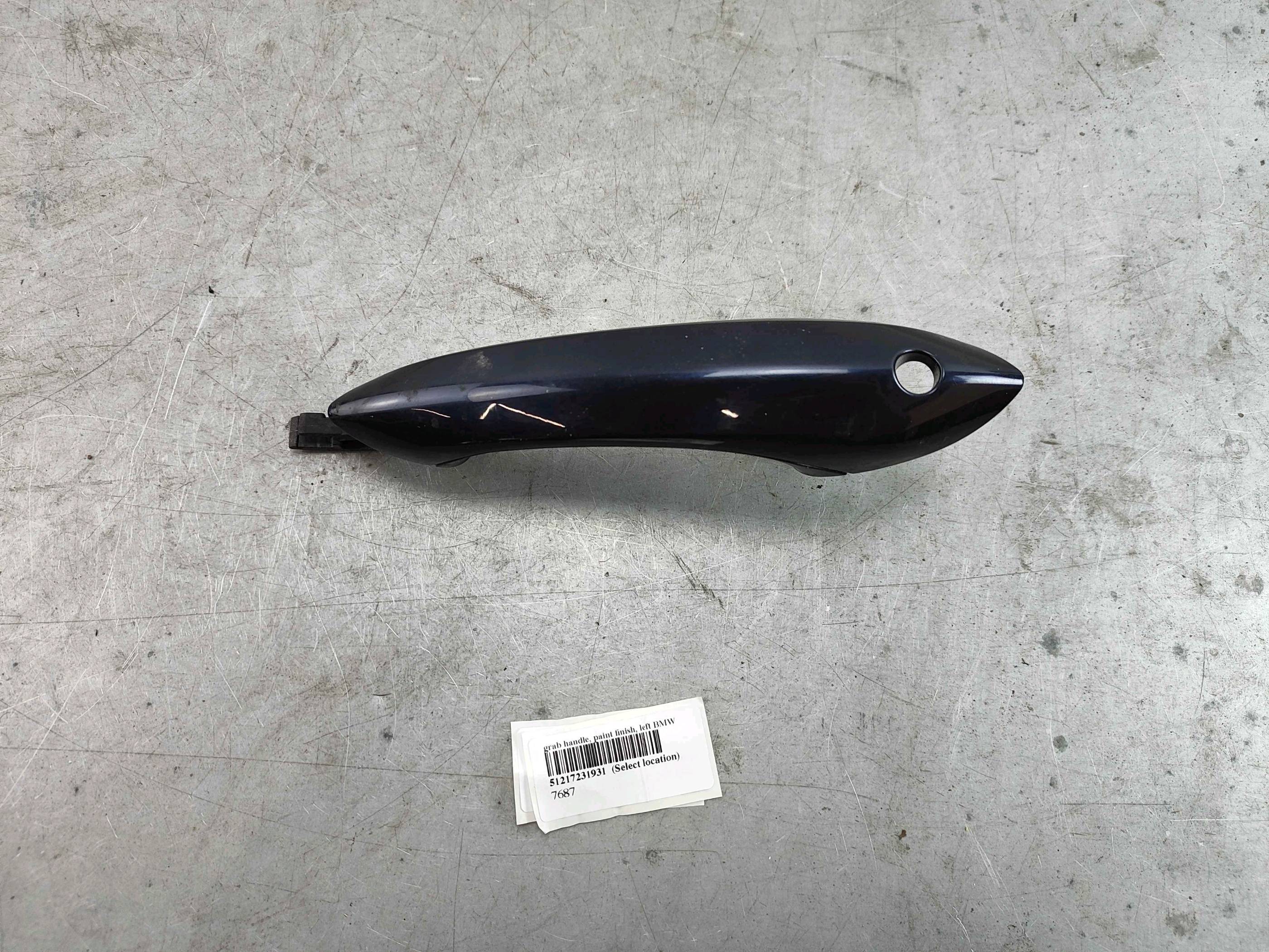 grab handle, paint finish, left BMW