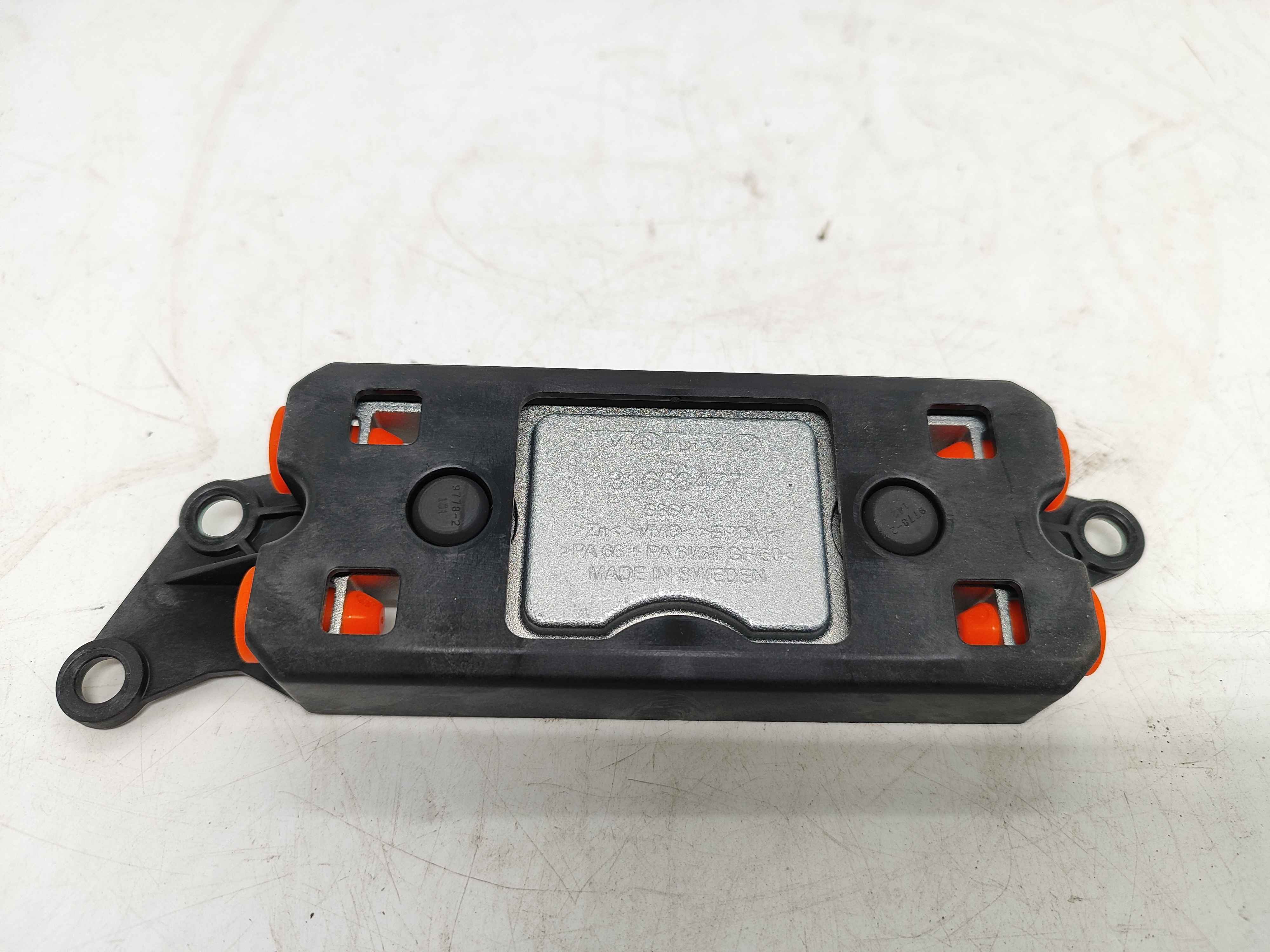 Absorber (XC60 (18-))