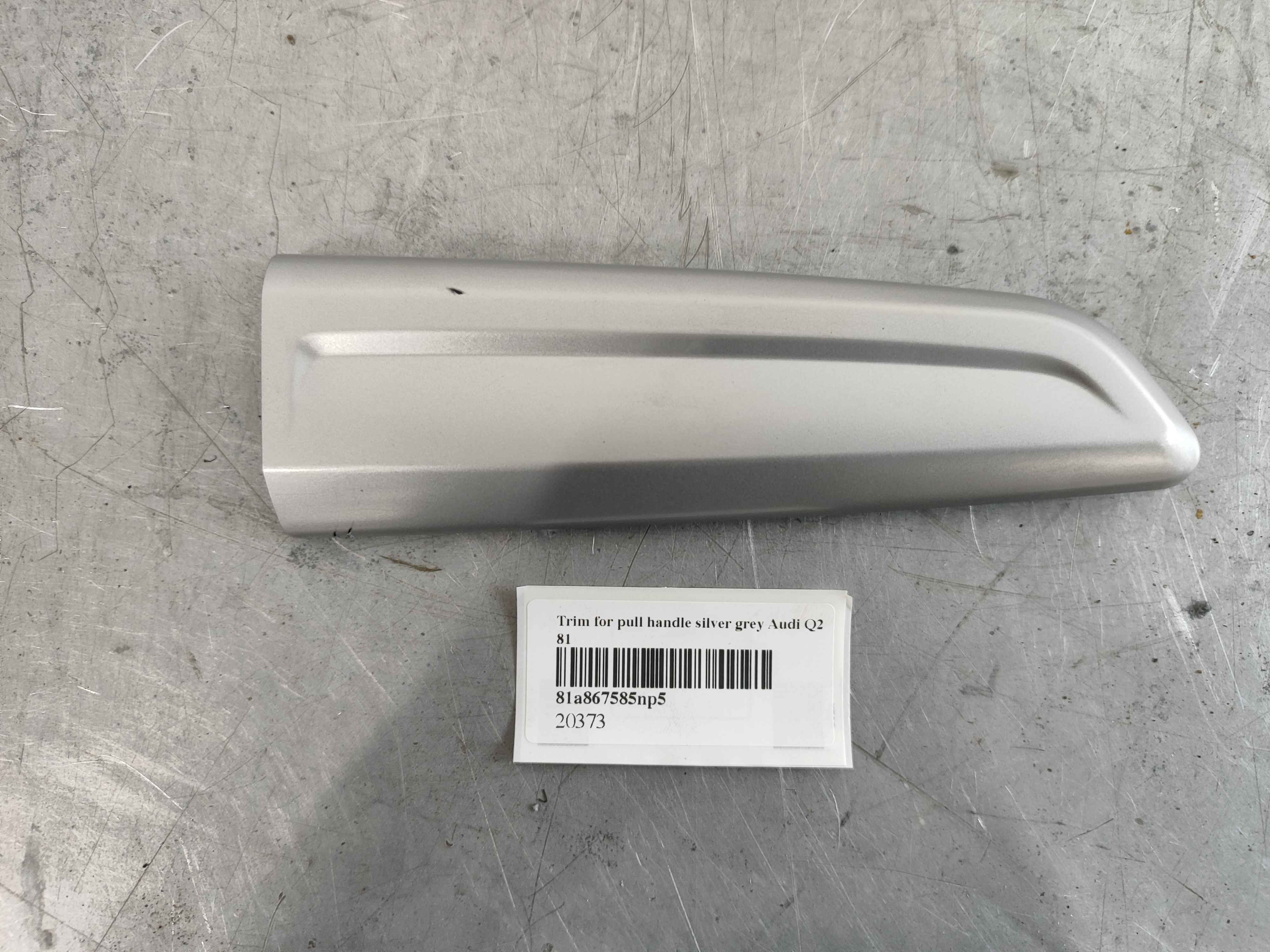 Trim for pull handle silver grey Audi Q2 81